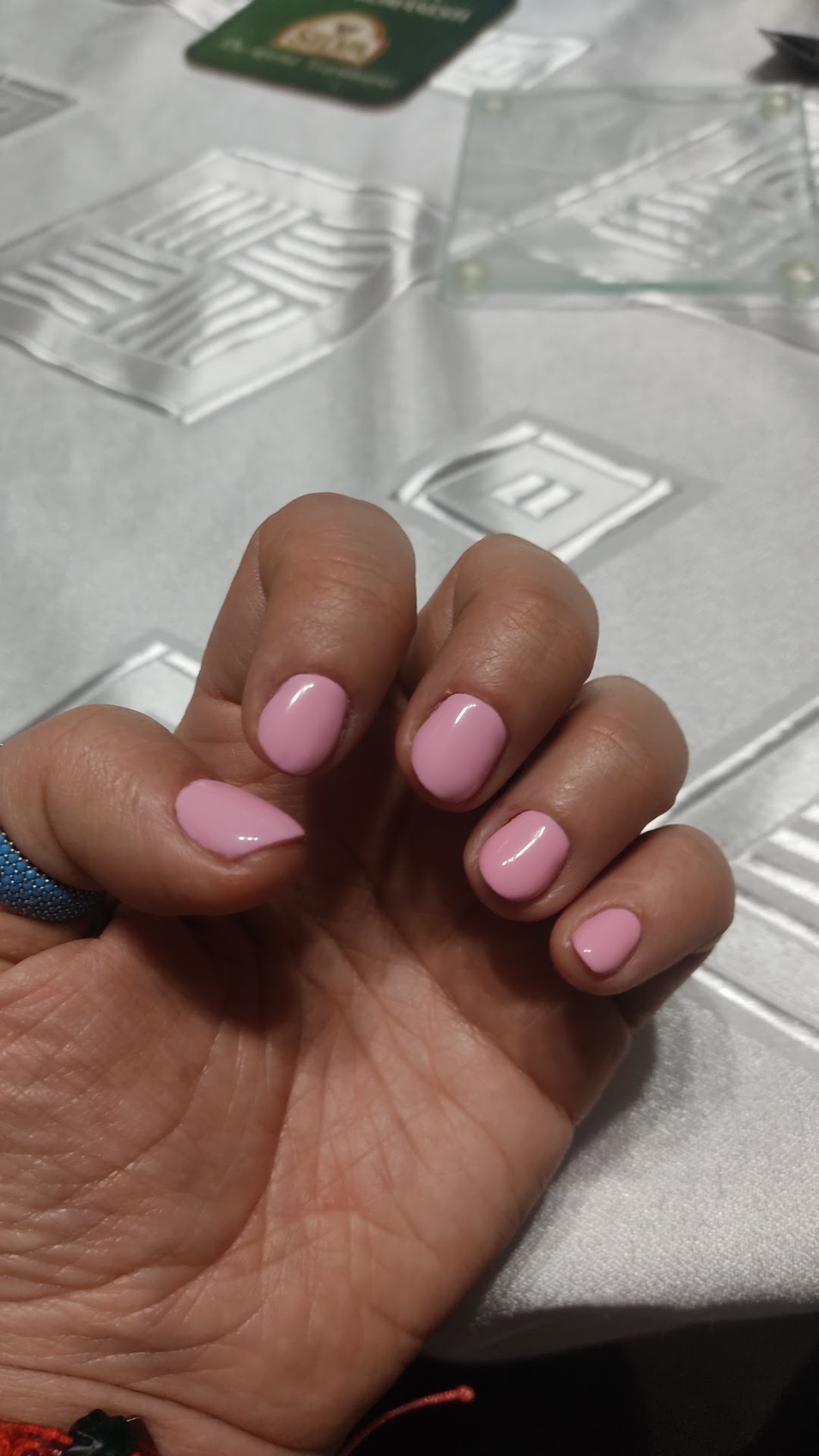 Aka Salon