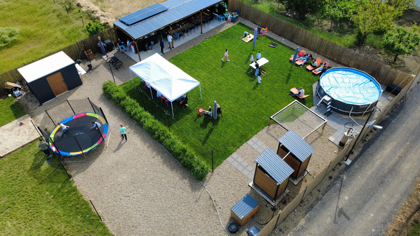 LPK FUNPLACE PARTY AND GRILL
