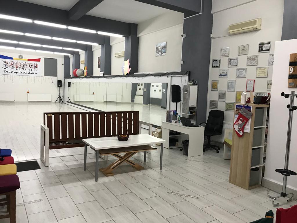 Școala de dans Tăbuș
