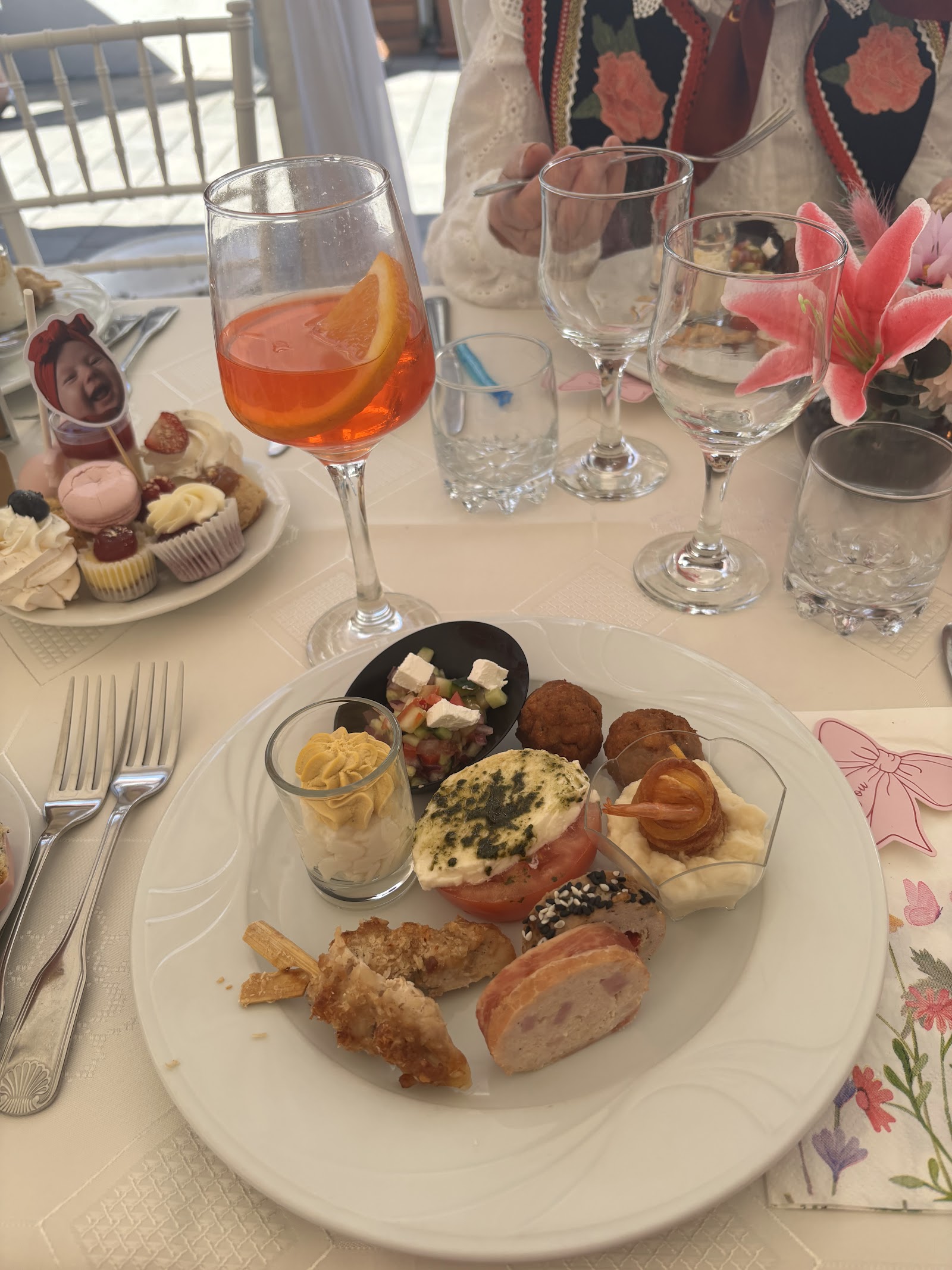 Vine Summer Garden & Grill
