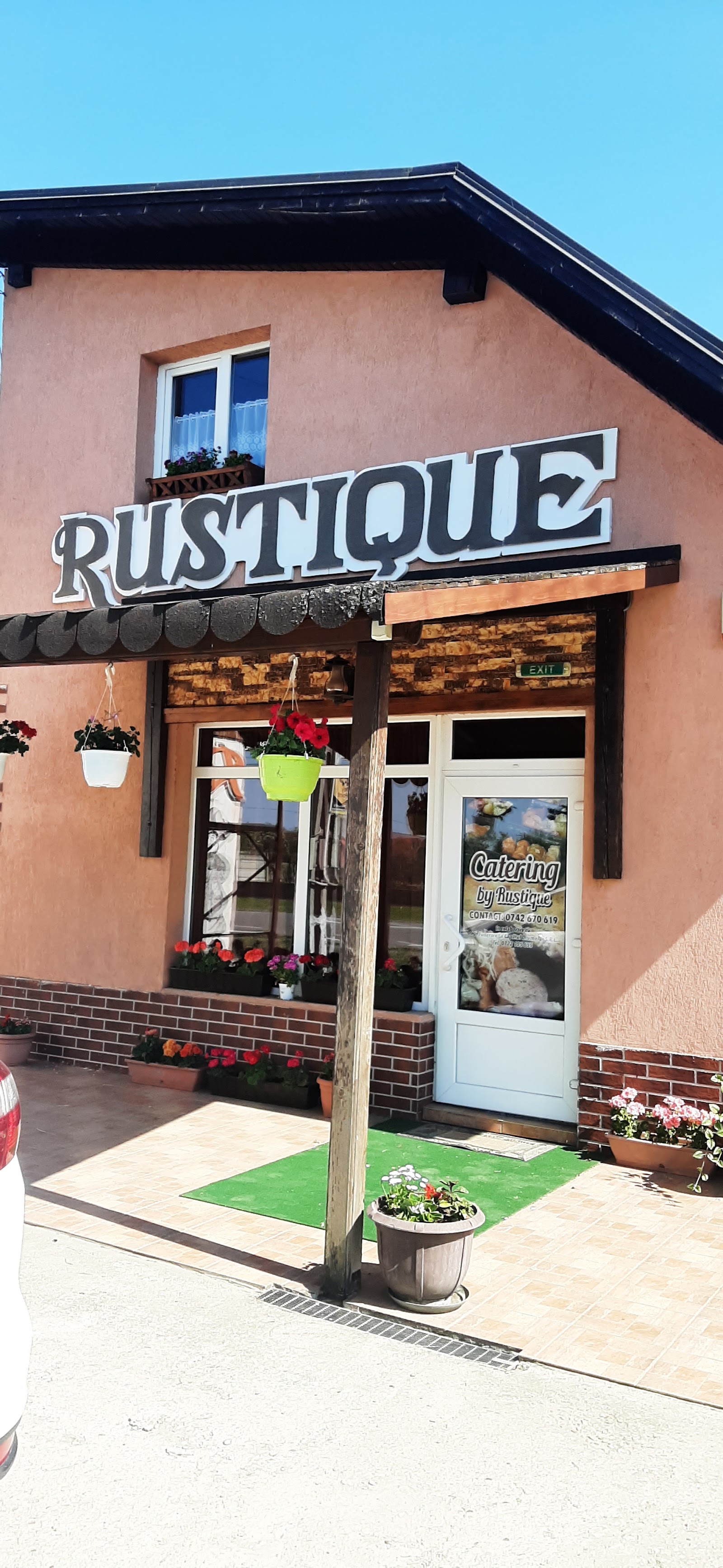 Catering by Rustique