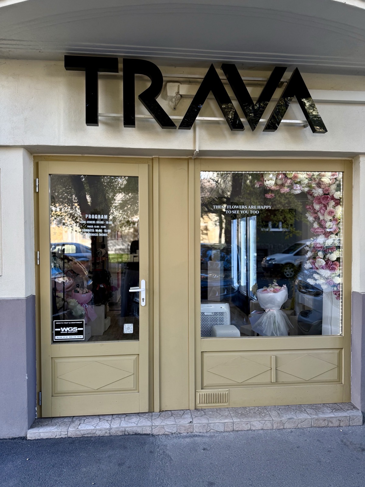 TRAVÁ ATELIER FLORAL