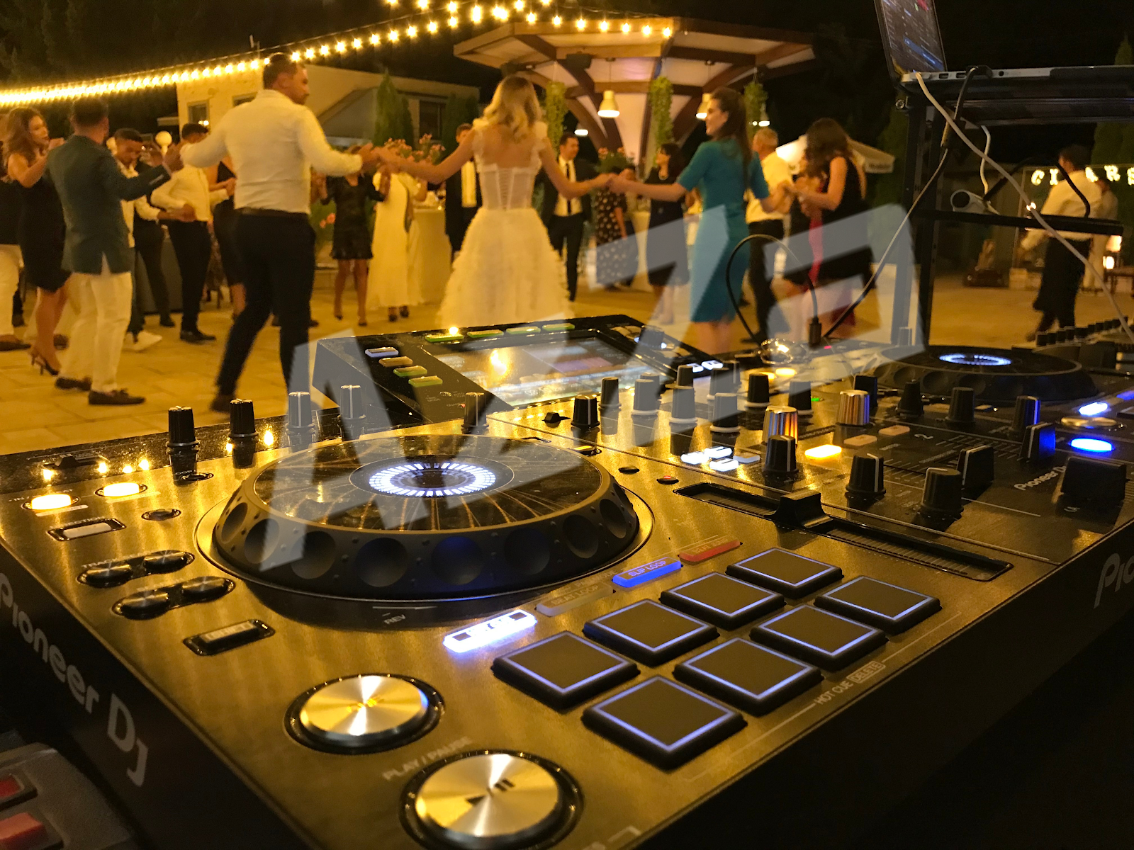 AZZA.RO | AzZa Events Studio