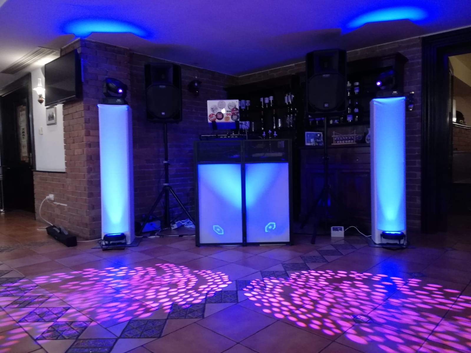 DJ Adrianno Oradea
