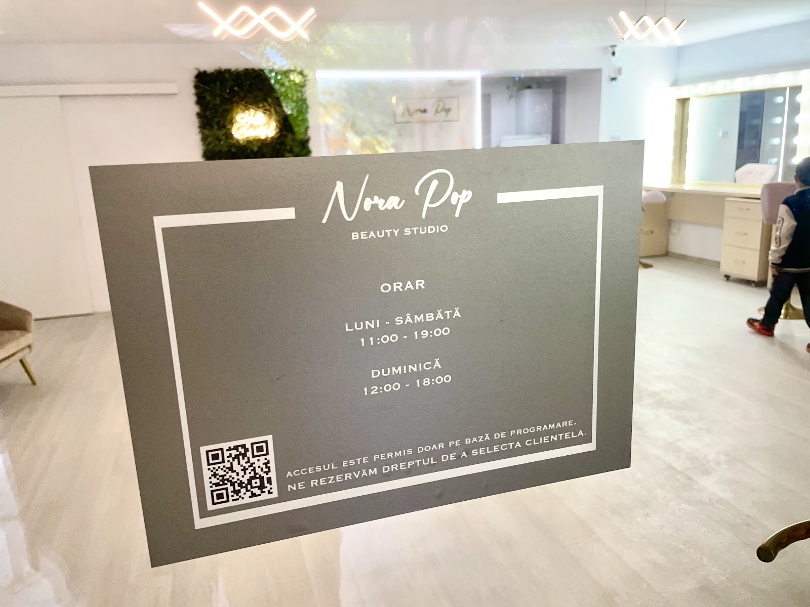 Nora Pop Beauty Studio