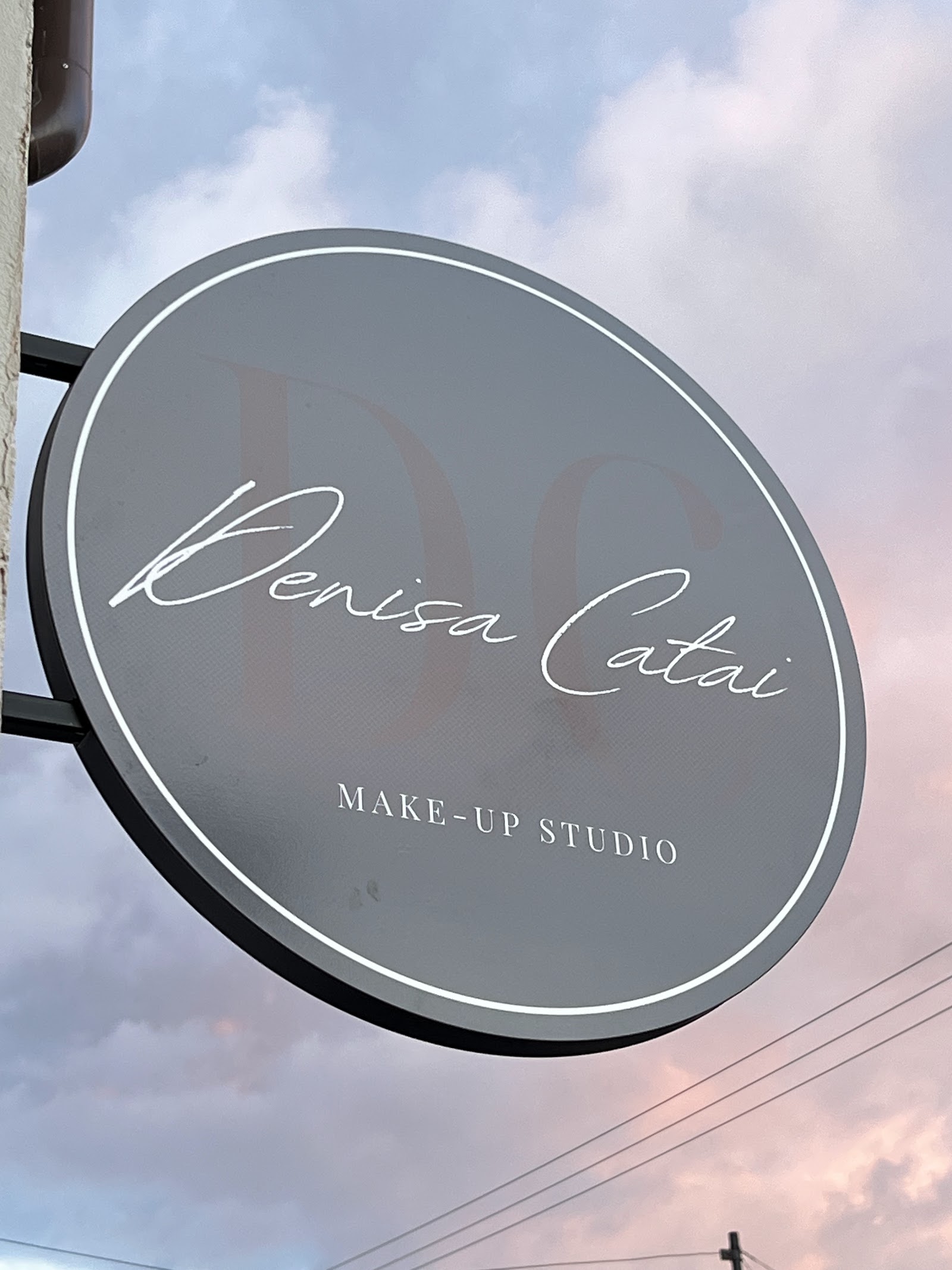 Denisa Catai Make-up Studio