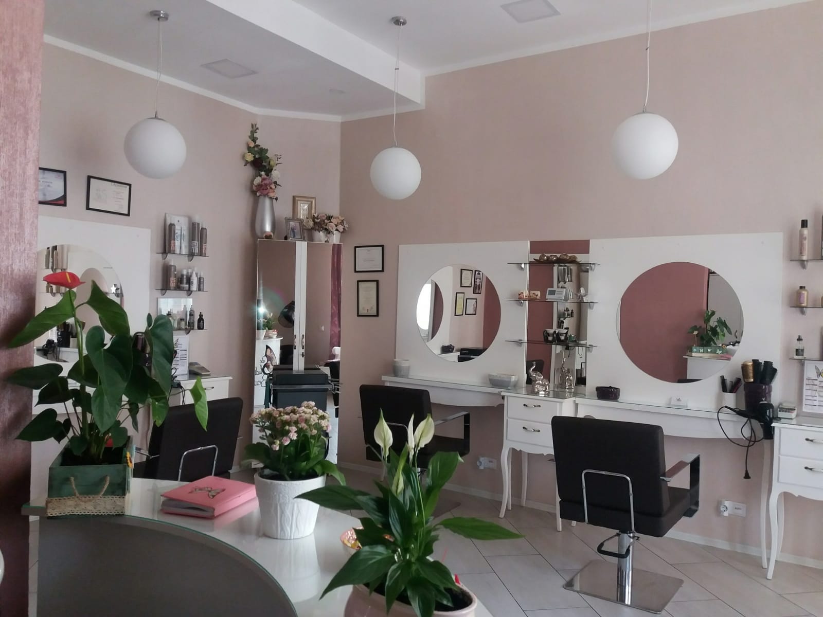 Caba Studio Beauty