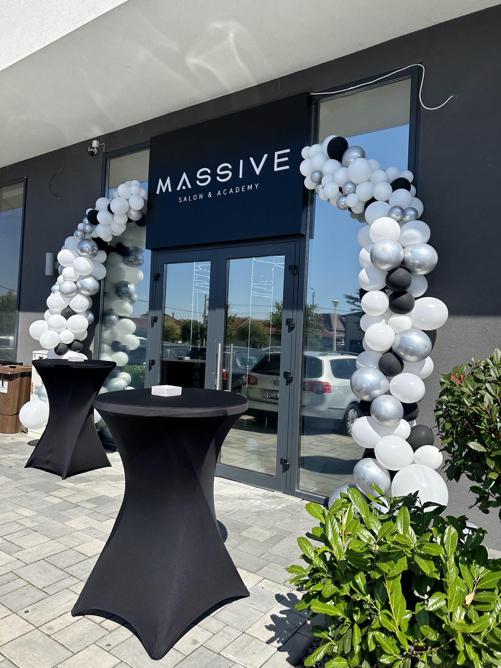 MASSIVE SALON & ACADEMY