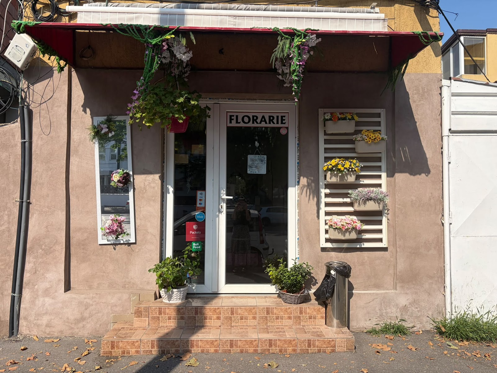 Memories with Flowers – Florărie București