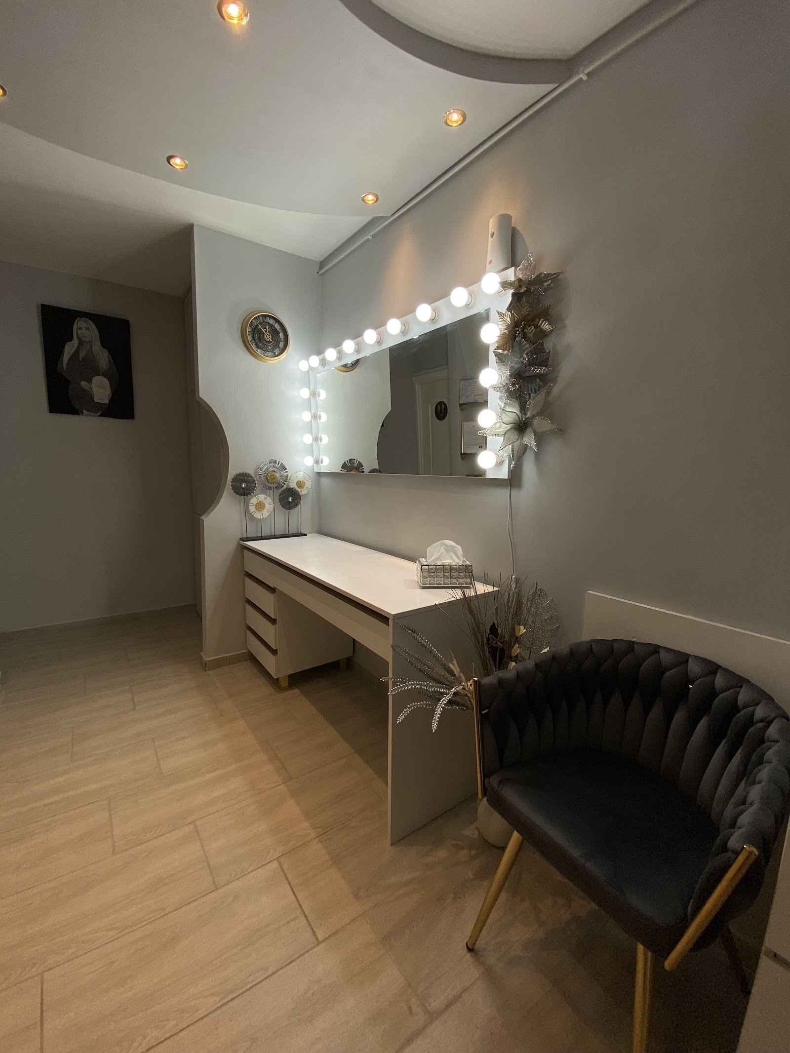 Salon Beauty Lounge
