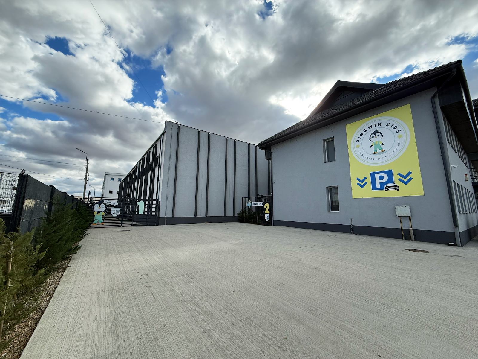 Pingwin KIDS - Loc de joacă pentru petreceri și evenimente pentru copii