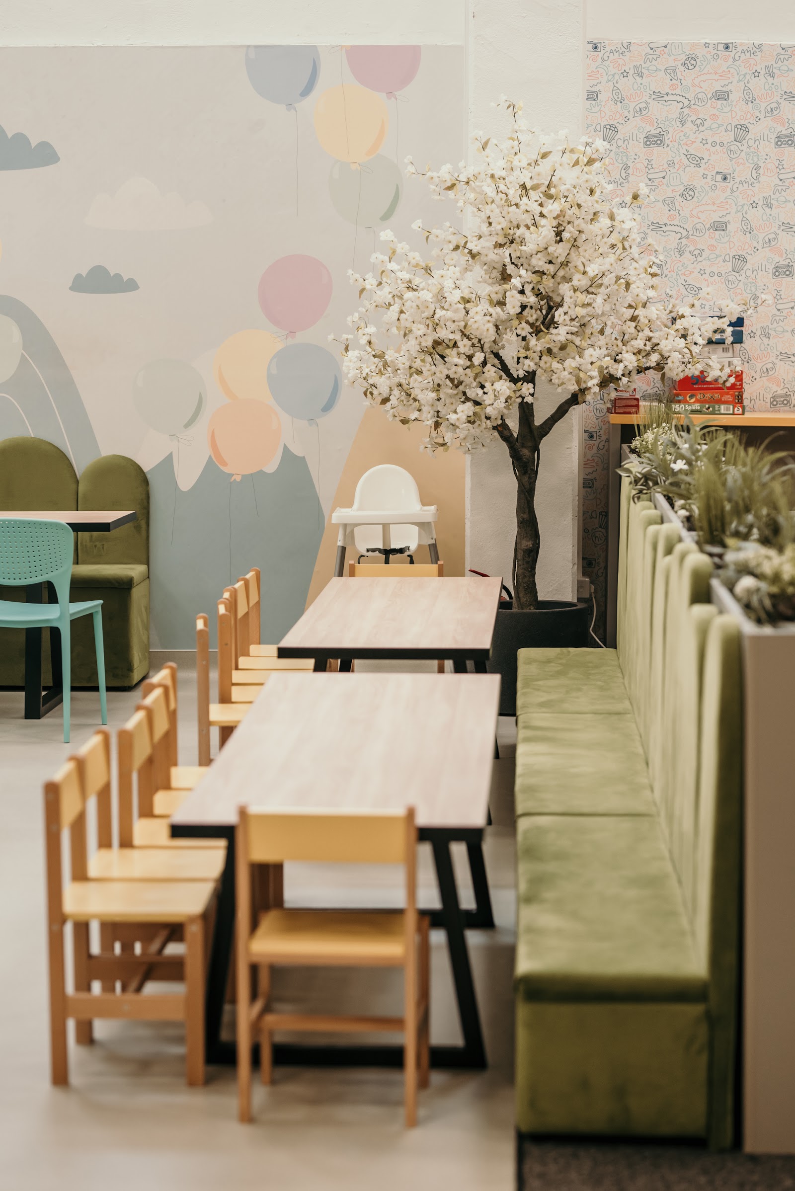 Pingwin KIDS - Loc de joacă pentru petreceri și evenimente pentru copii
