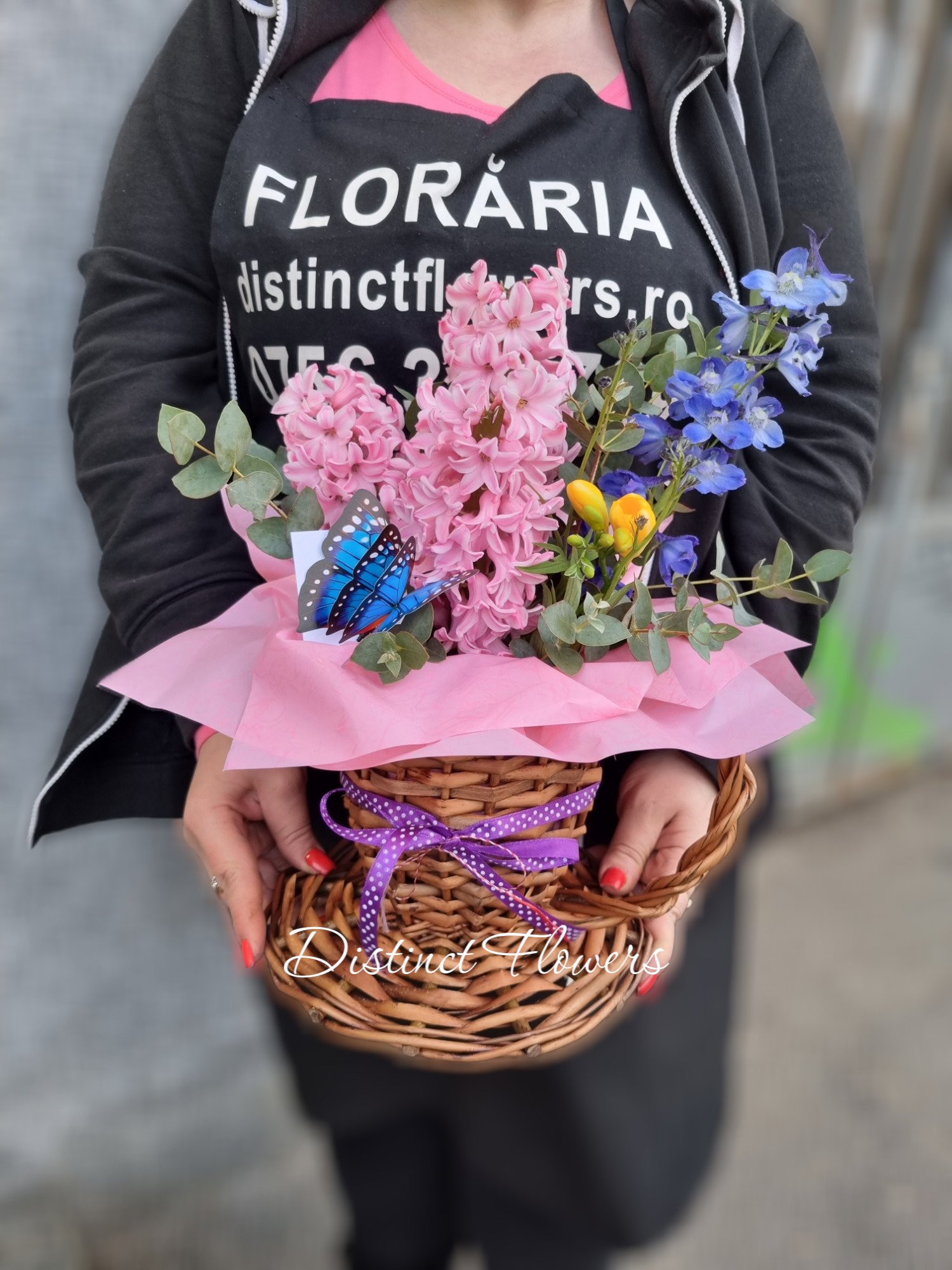 DISTINCT FLOWERS