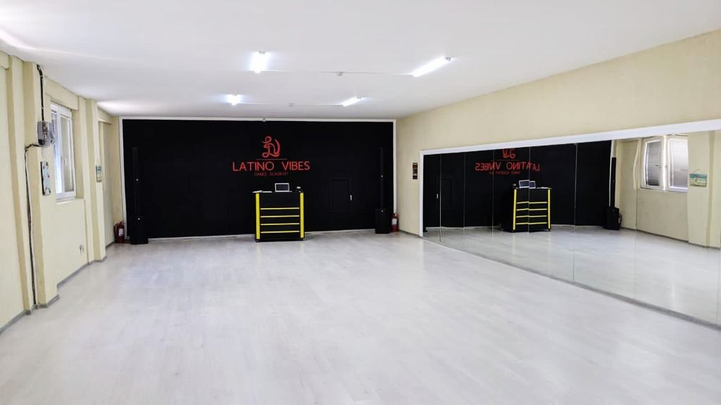 Latino Vibes Dance Academy