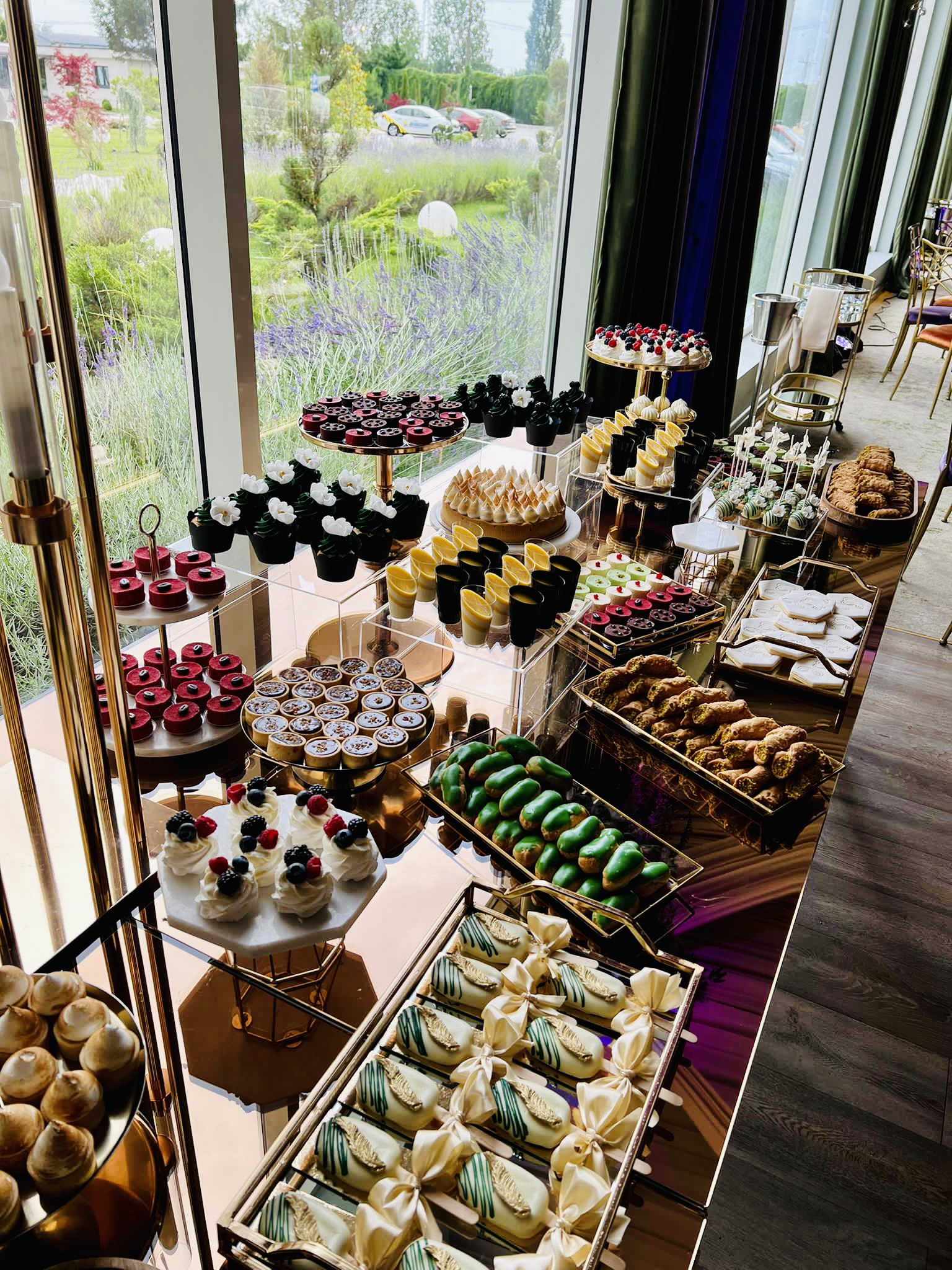 Cofetăria EvaCakeHouse