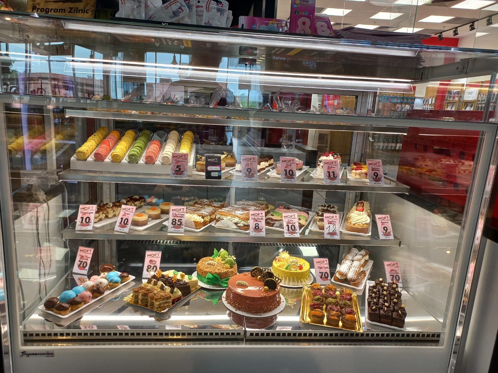 Cofetaria Prajituria Moft - Prahova Value Center