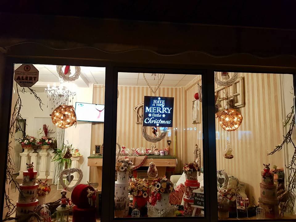 L'Atelier des Fleurs - Florărie Ploiești cu livrare (sediu central)
