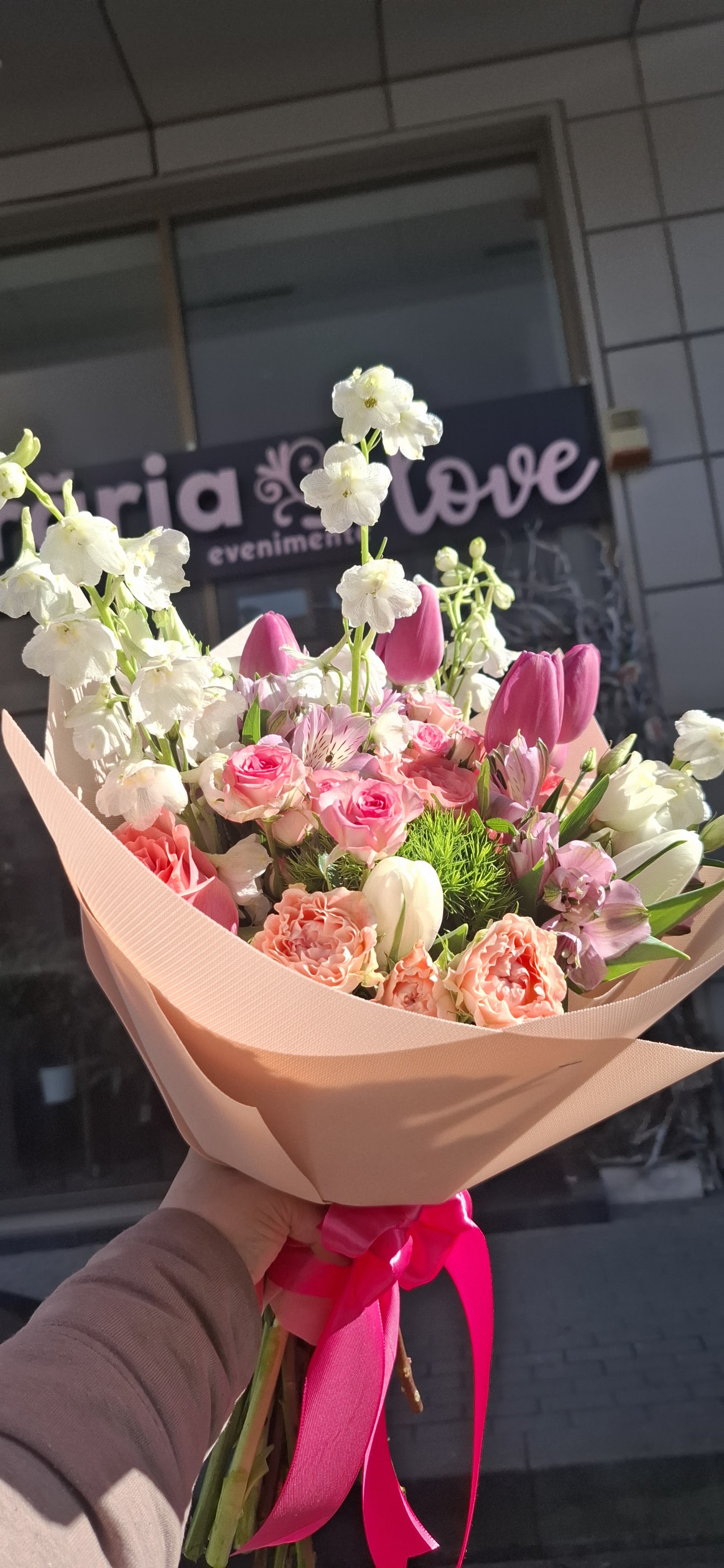 FLORARIA LOVE_ Ploiesti