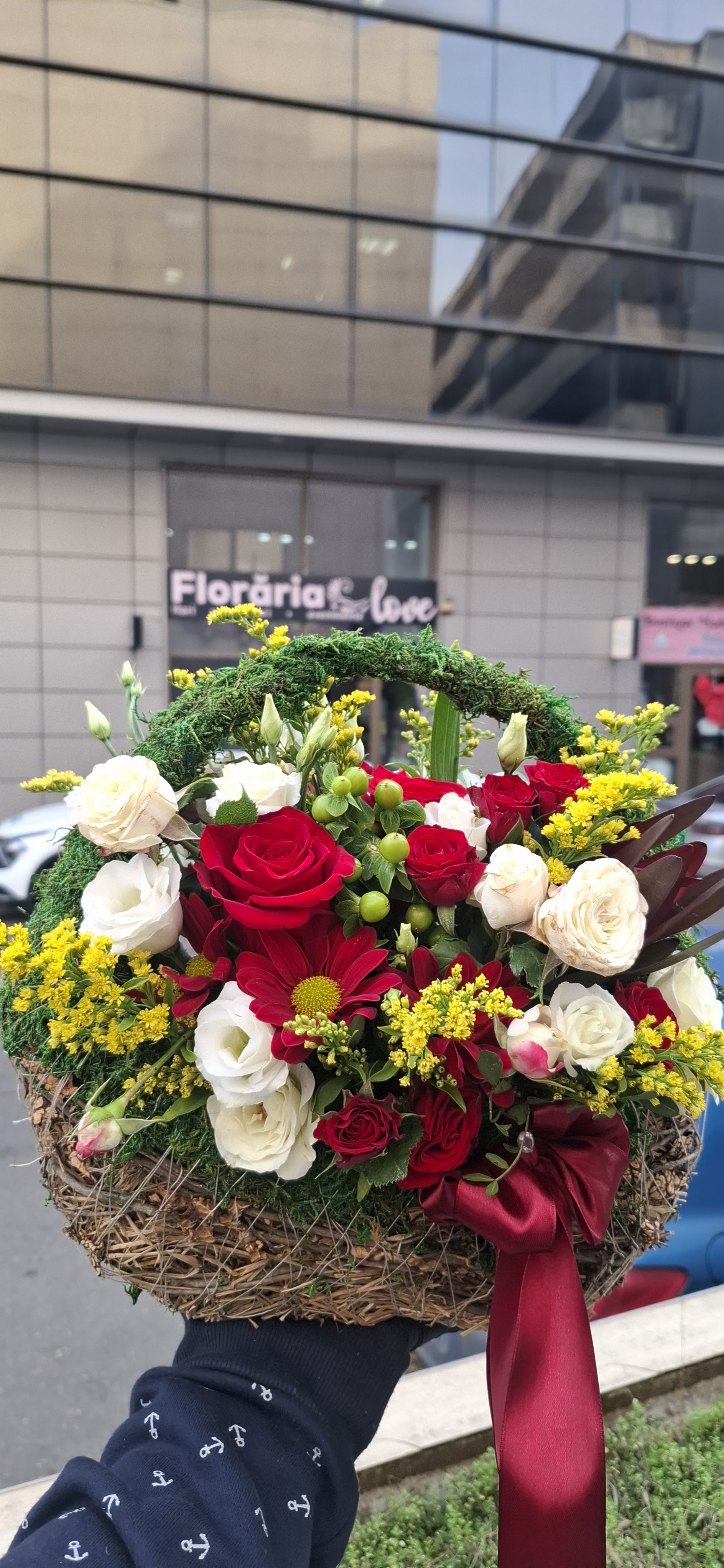 FLORARIA LOVE_ Ploiesti