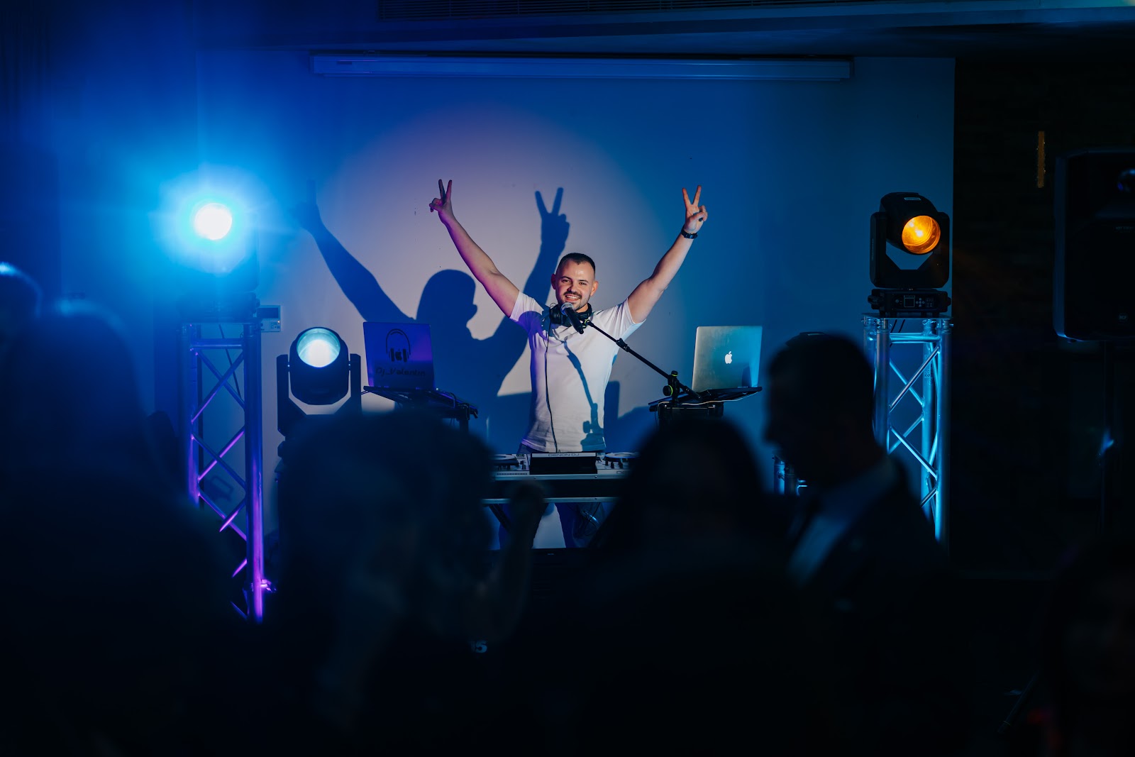 Dj Valentin