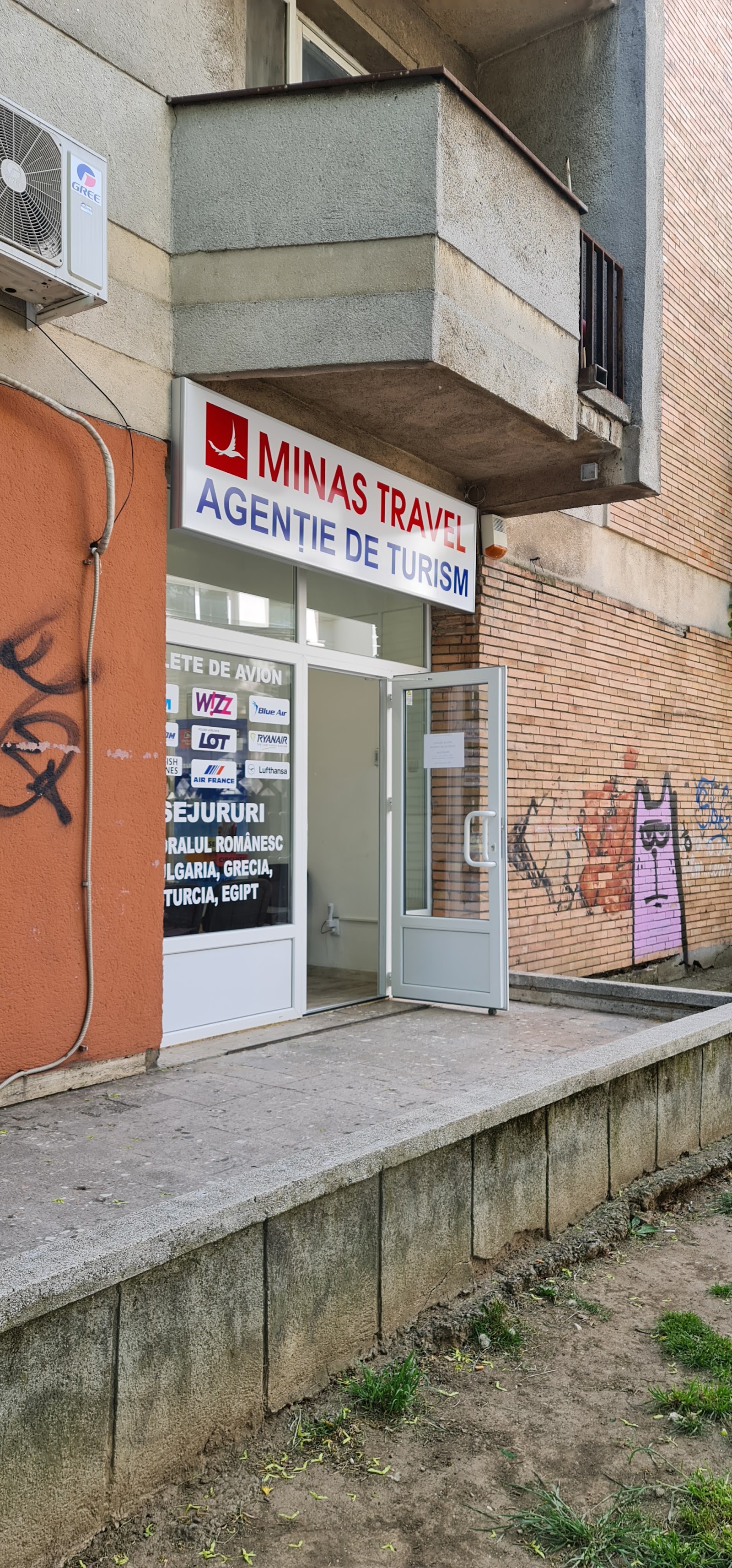 MINAS TRAVEL