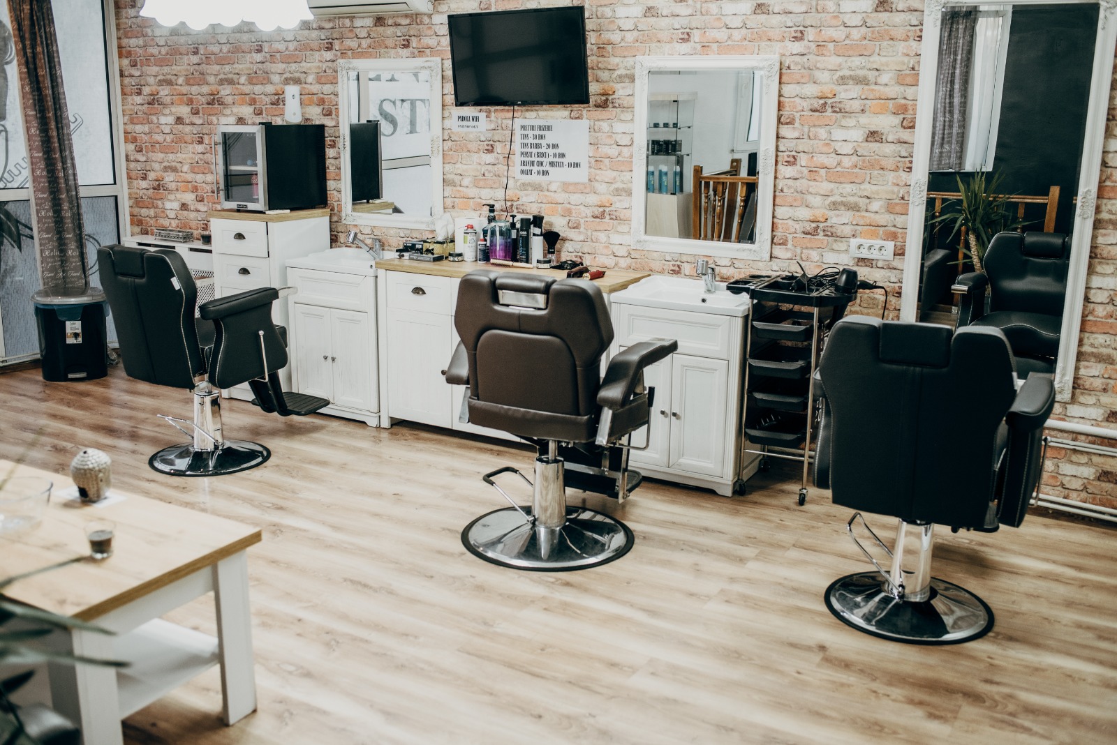 Golden Beauty Salon