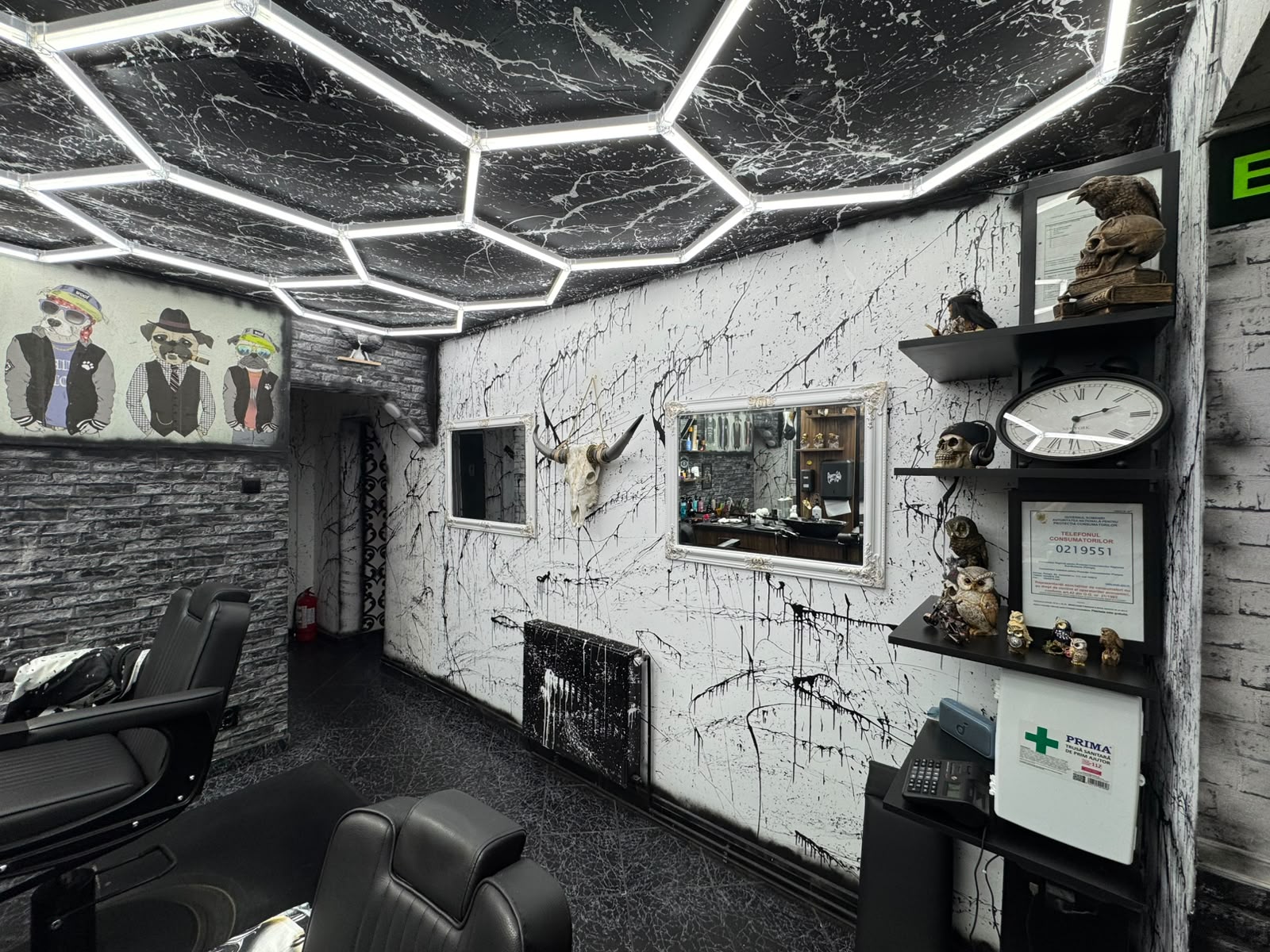Louise Salon