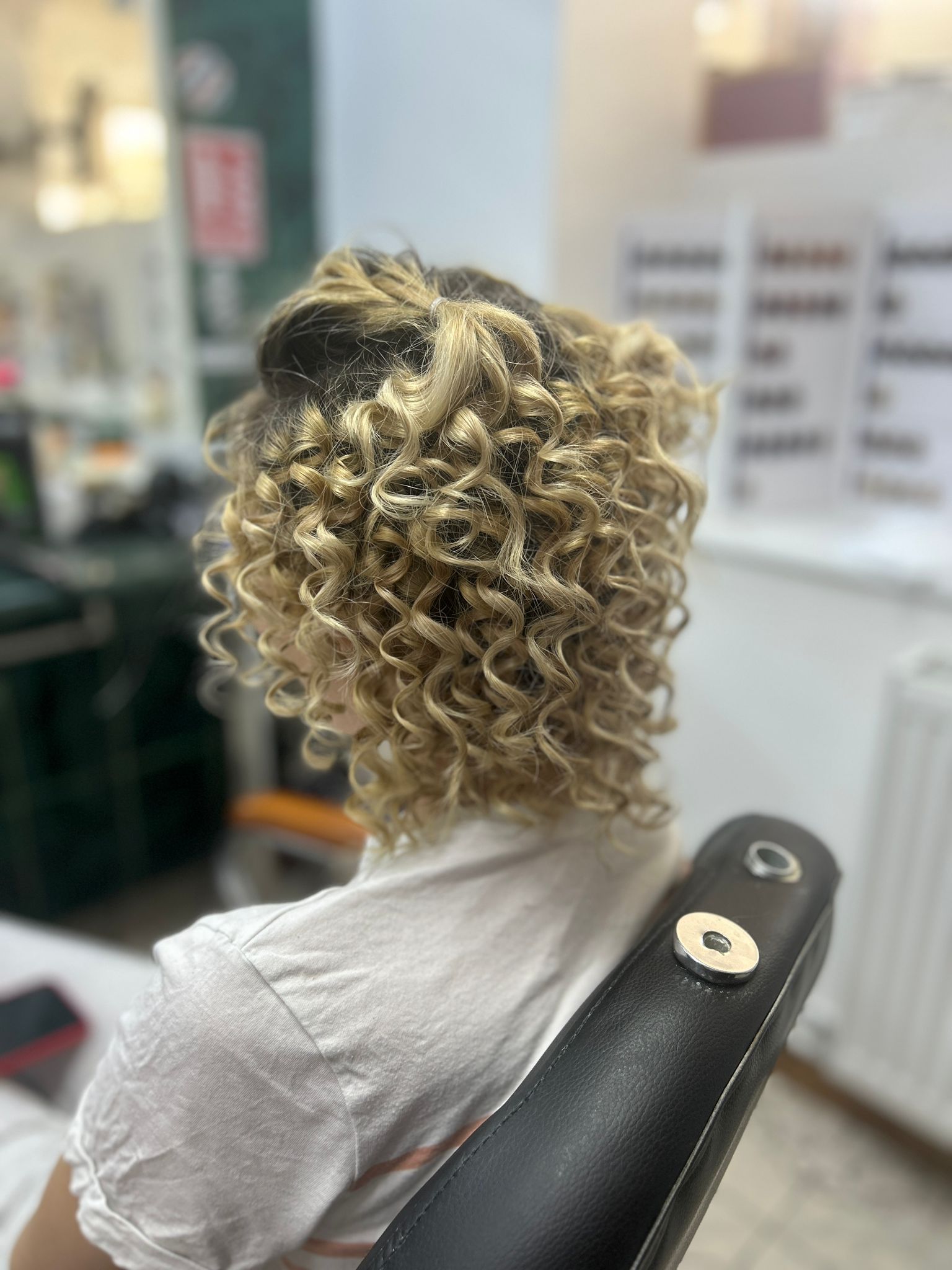 Natalia hair style Aurora Ploiesti