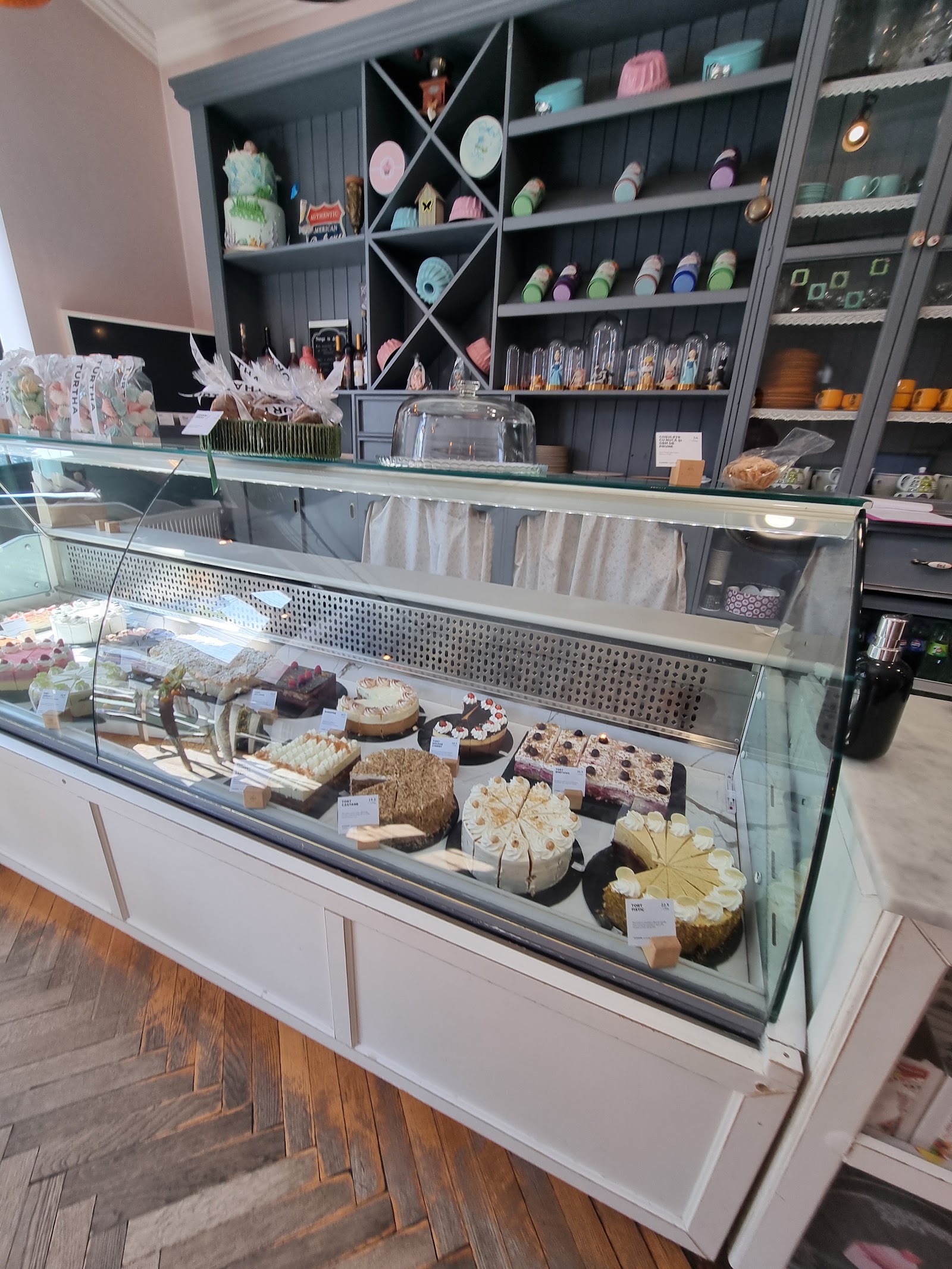 Turtha Sweet & Savoury