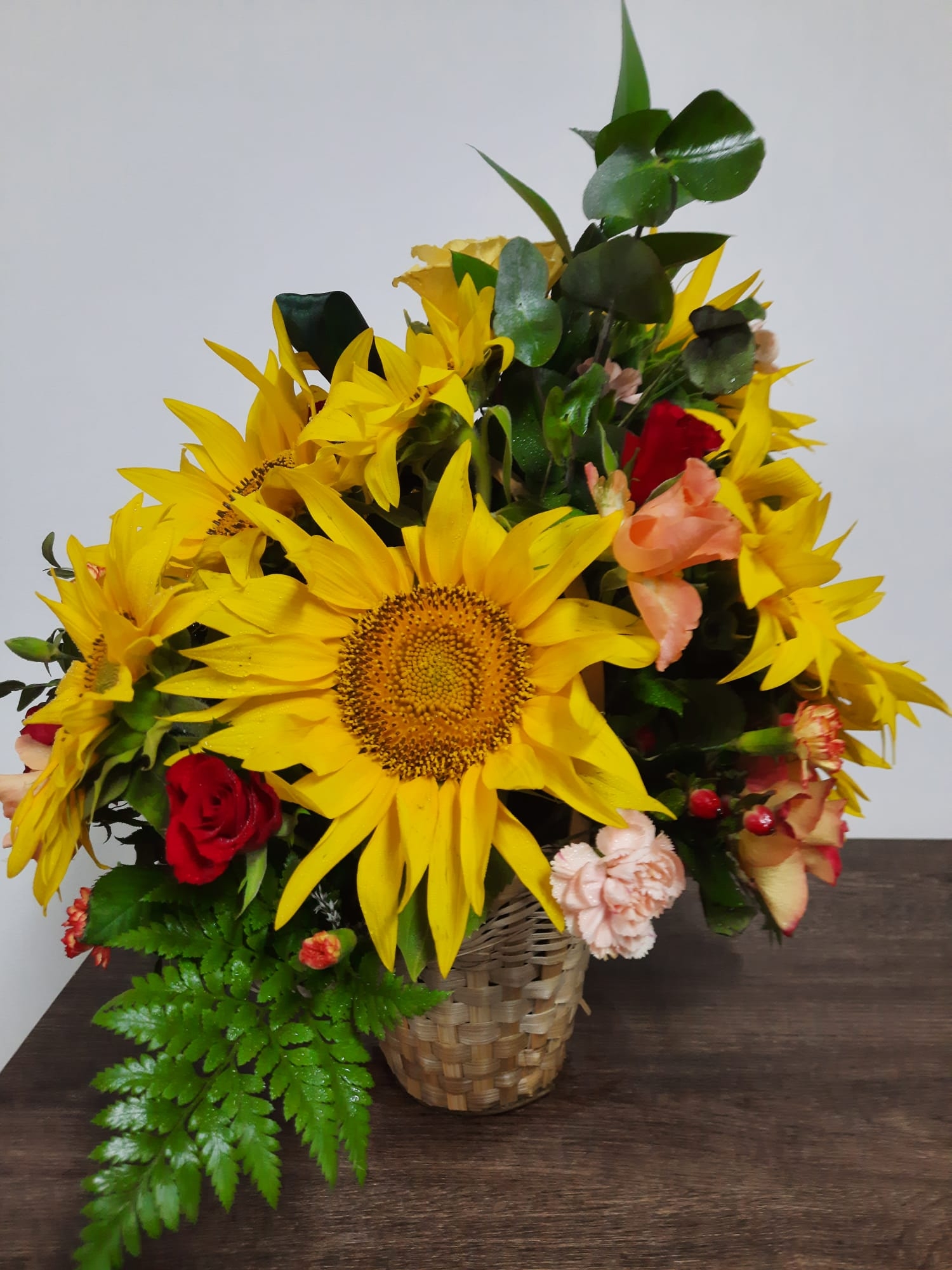 Floraria E-Flowers