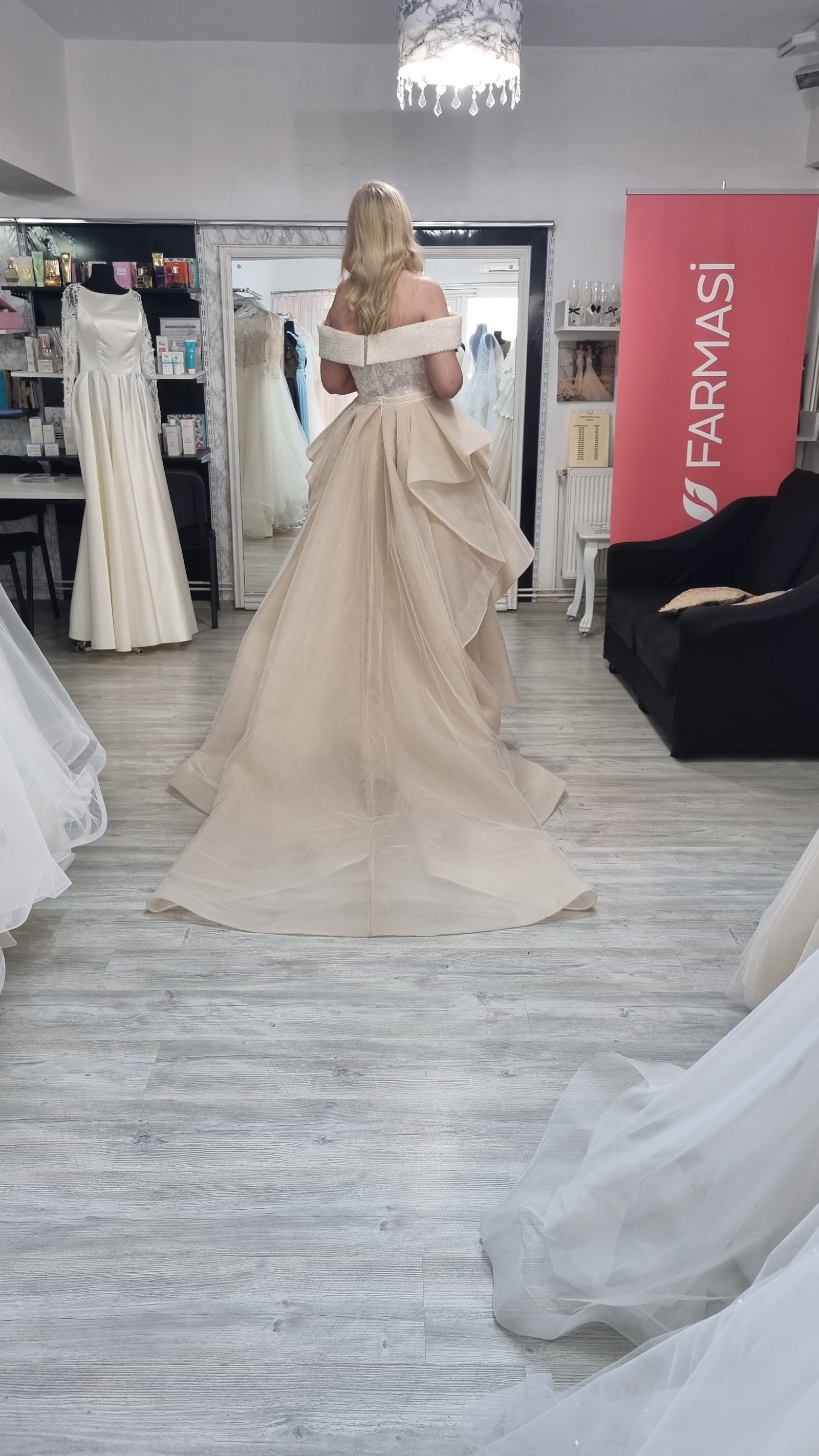 Simone Boutique