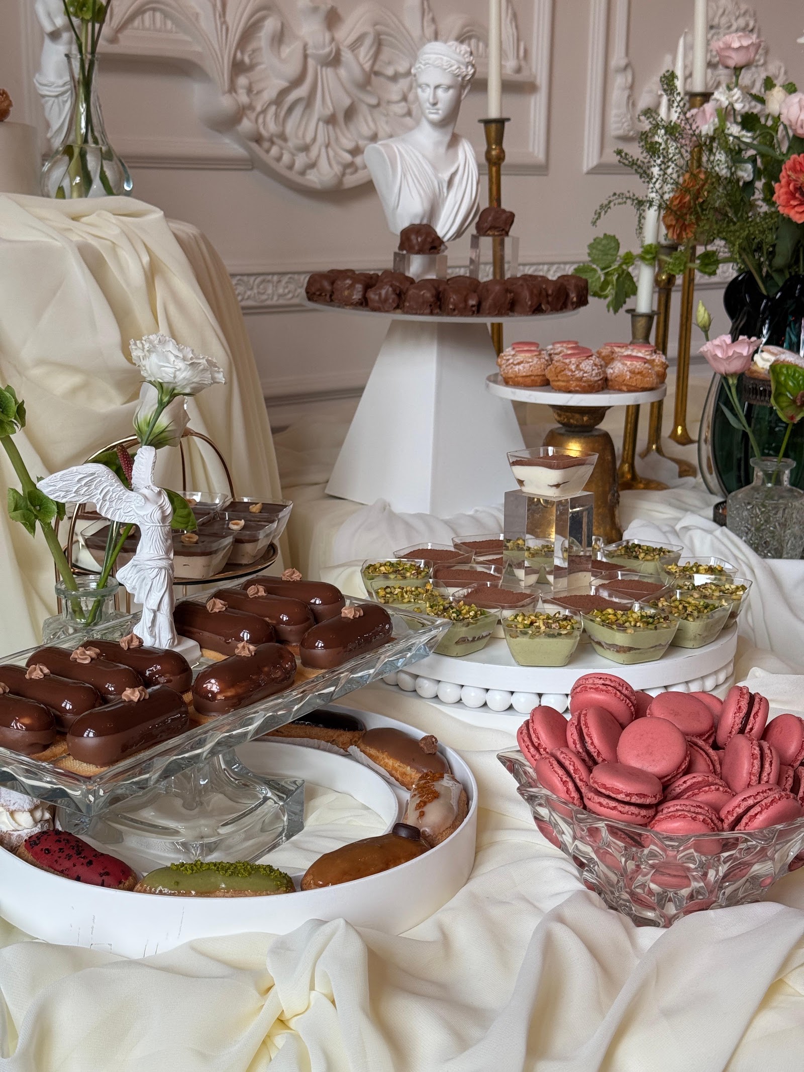 Casa del Sù x Tiramisù Collection - Dorobanti