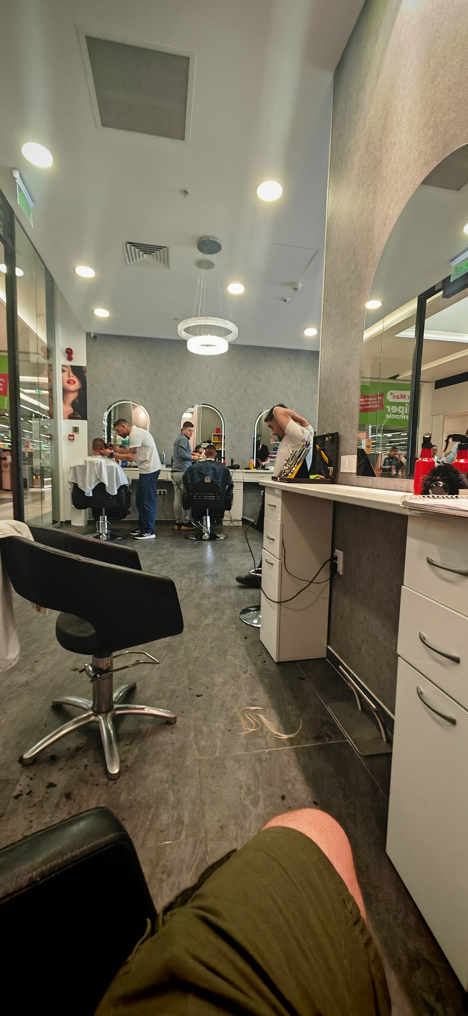 Istanbul Beauty & Hair Salon