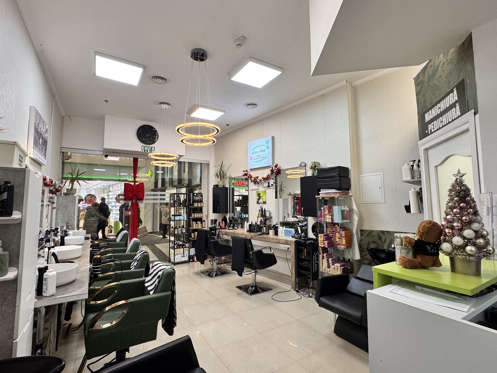Beauty Salon Adela
