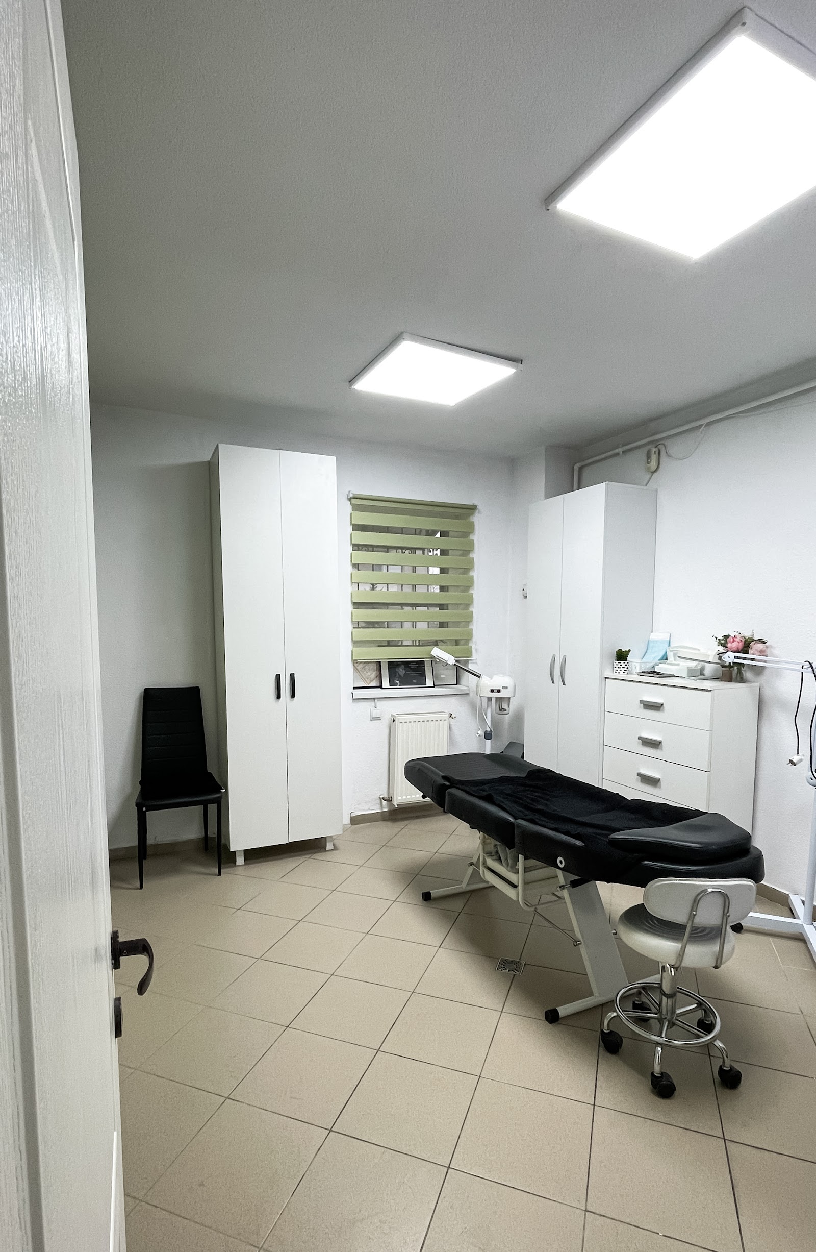 Salon Revamp Beauty & SPA