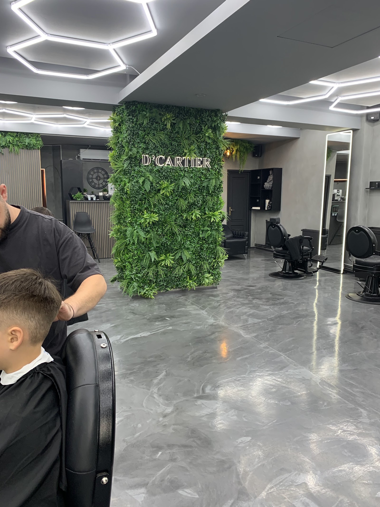 D’Cartier - Men’s Salon