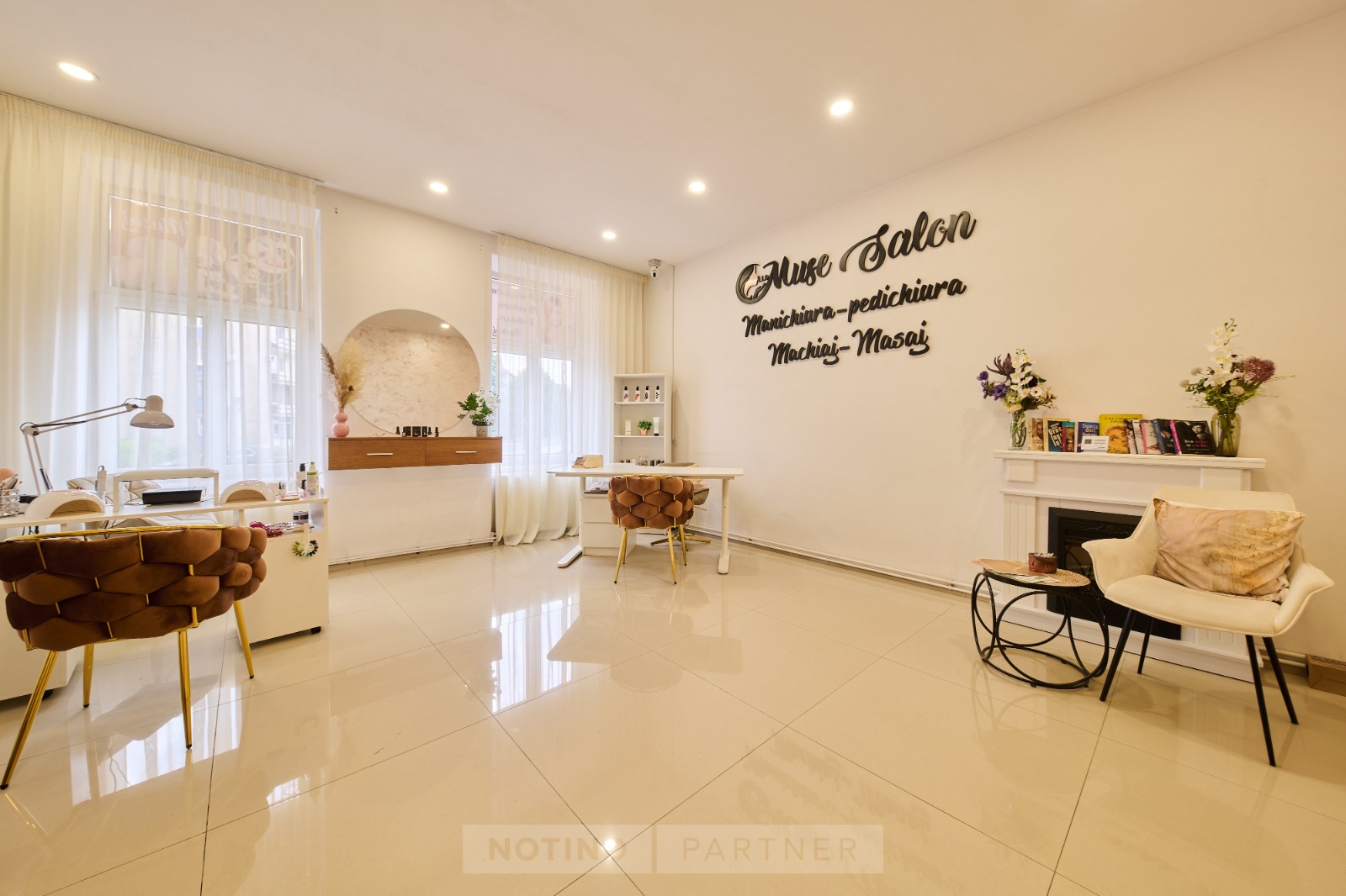 I.L.O. Muse Salon