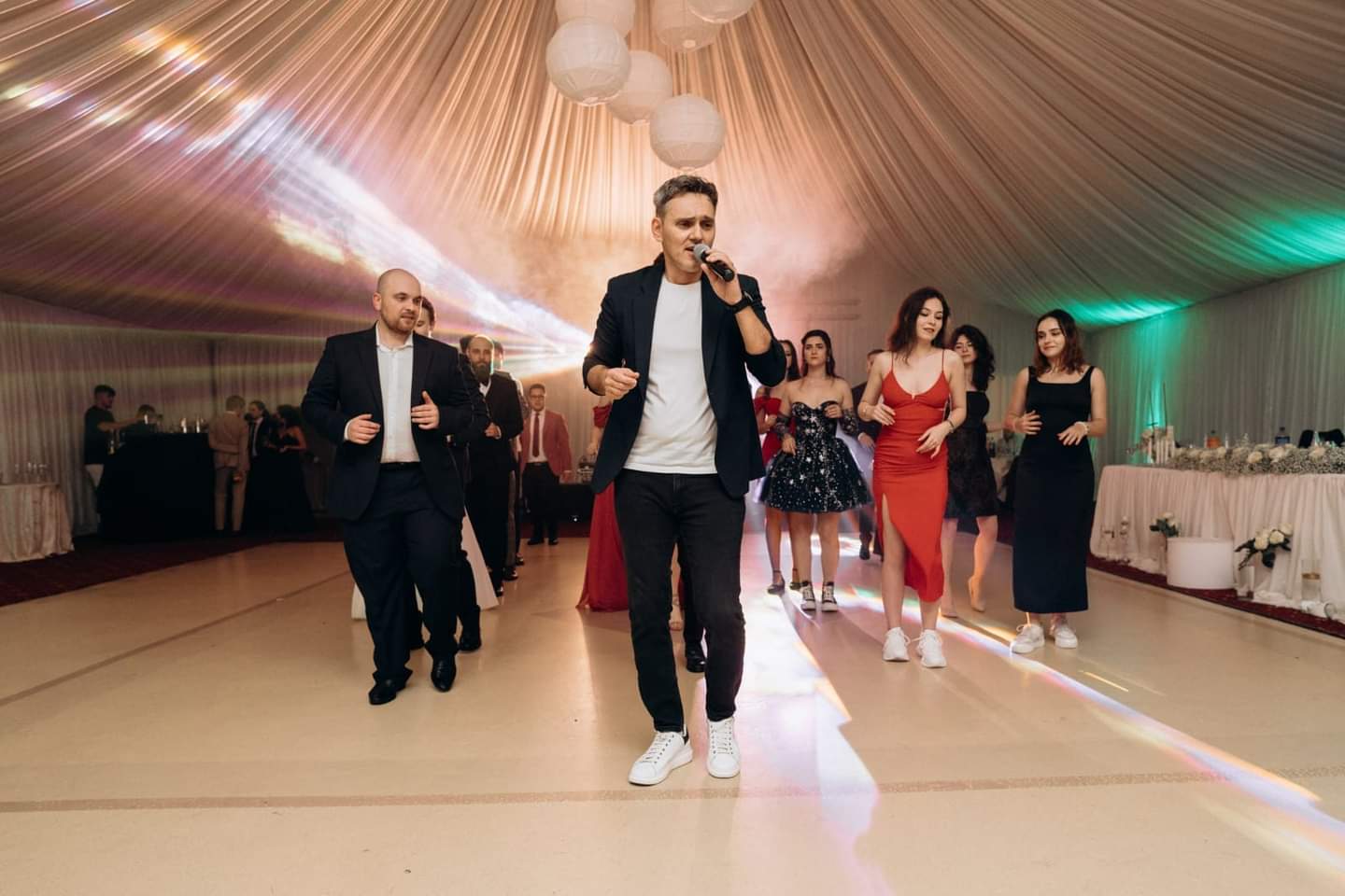 Trupă nuntă București | Cezar Music Band