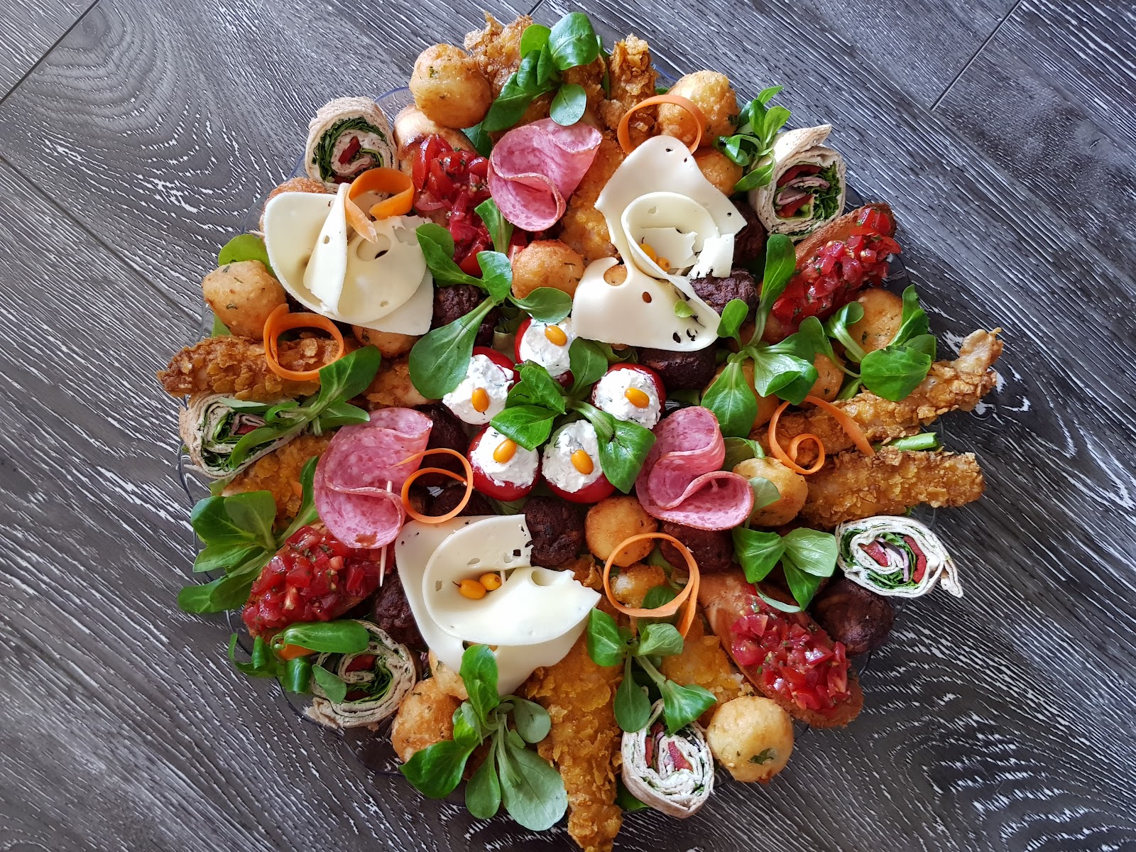 Aperitive festive Jojo