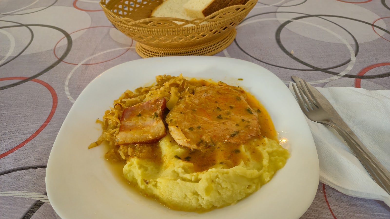 Restaurantul Bucatarul Meserias