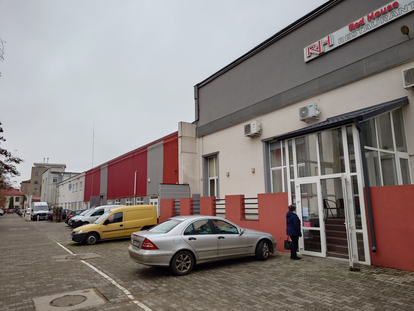 Redhouse Arad