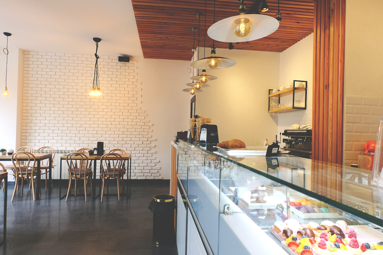 Cofetăria Dolci Pensieri
