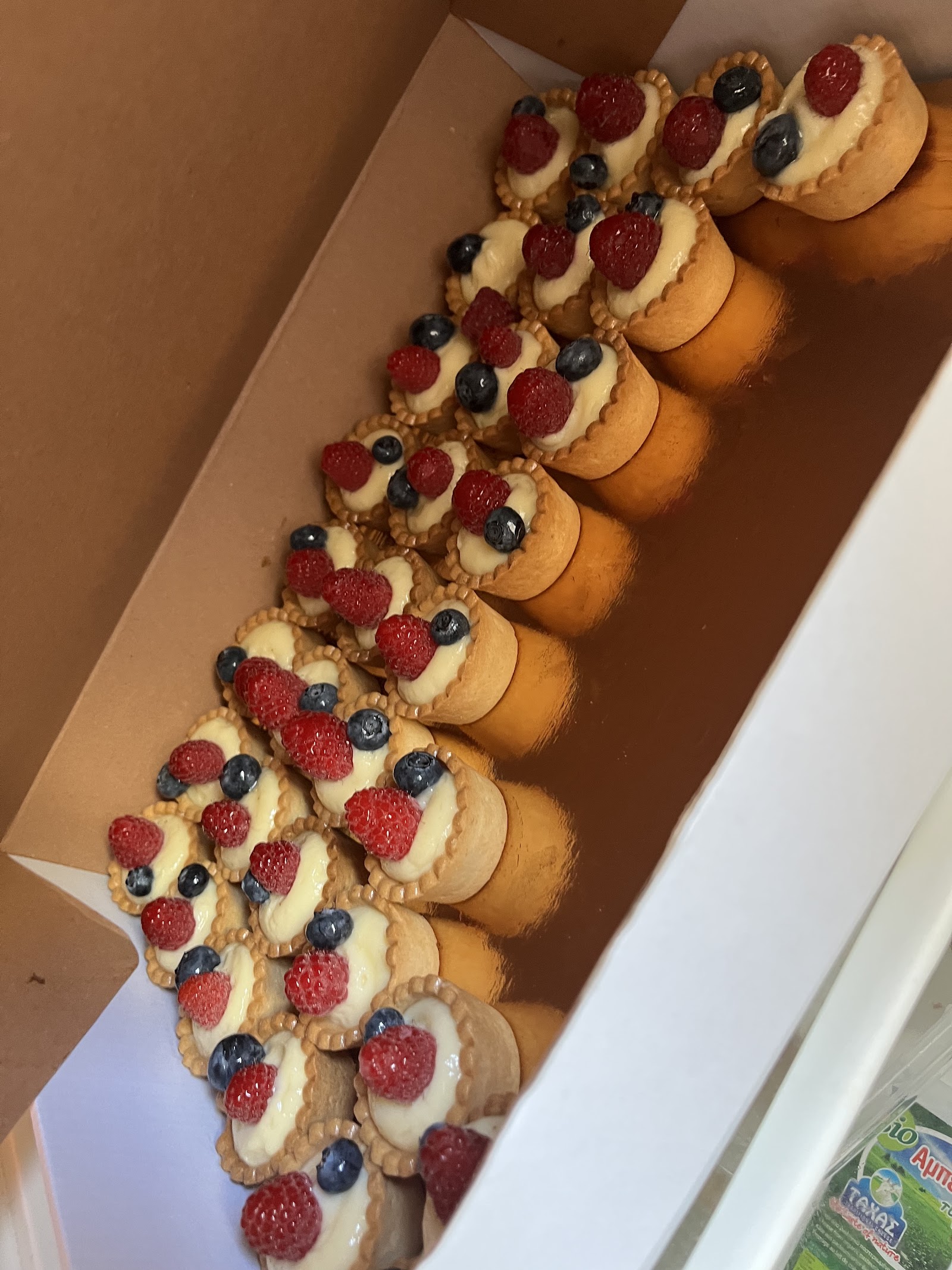 Yes We Cake Arad
