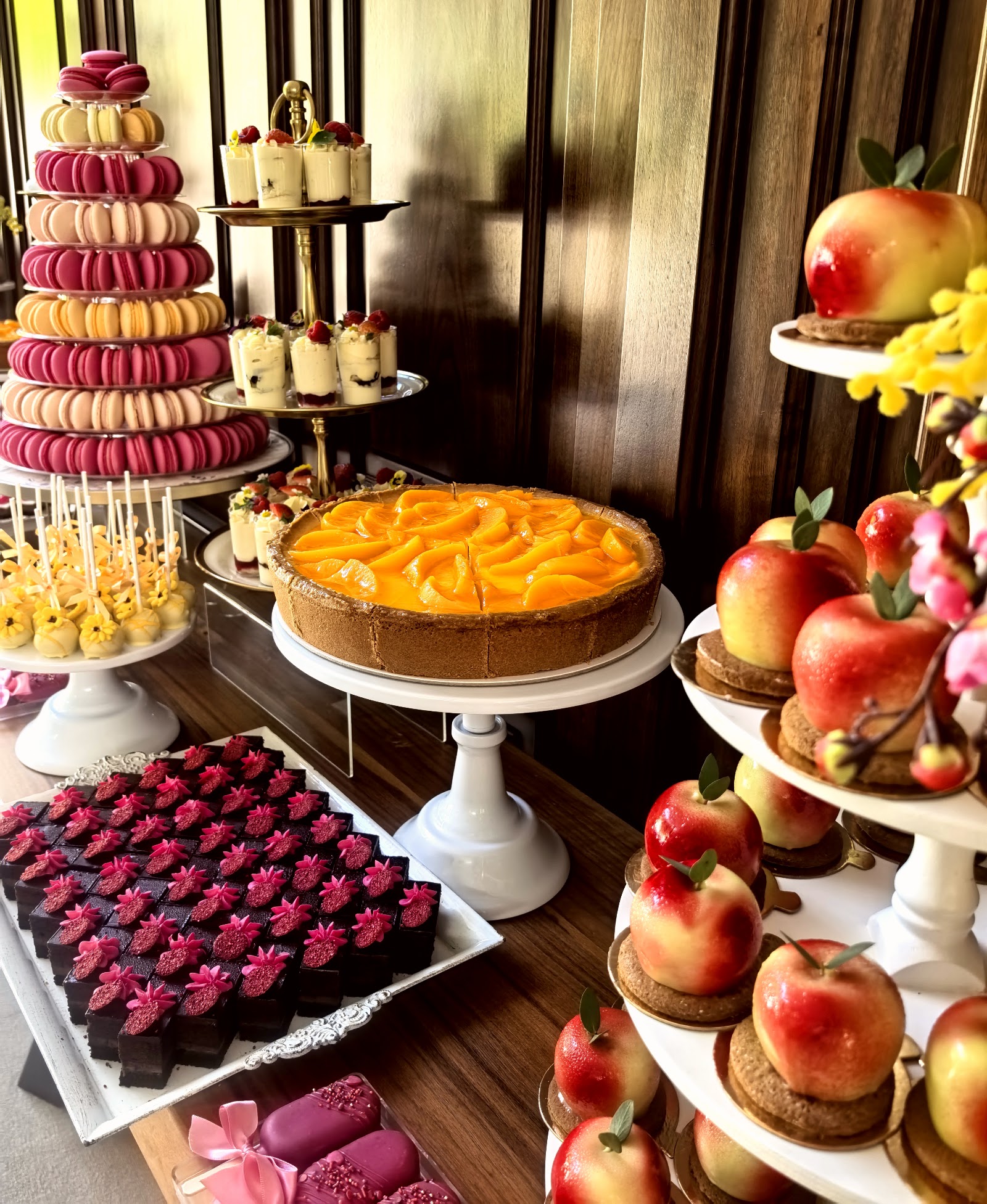 Bella's Cakes & Pastries