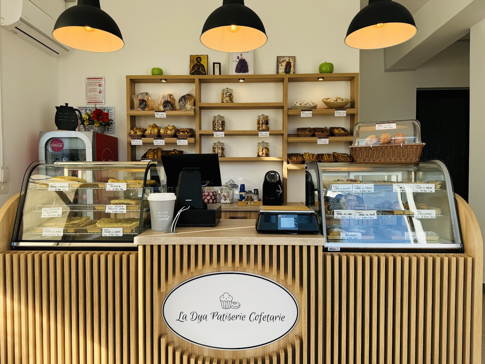 La Dya Patiserie Cofetărie
