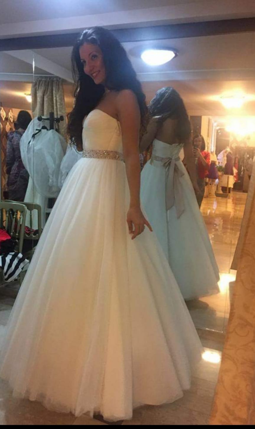Salon Vivianne - Rochii Mireasa Arad