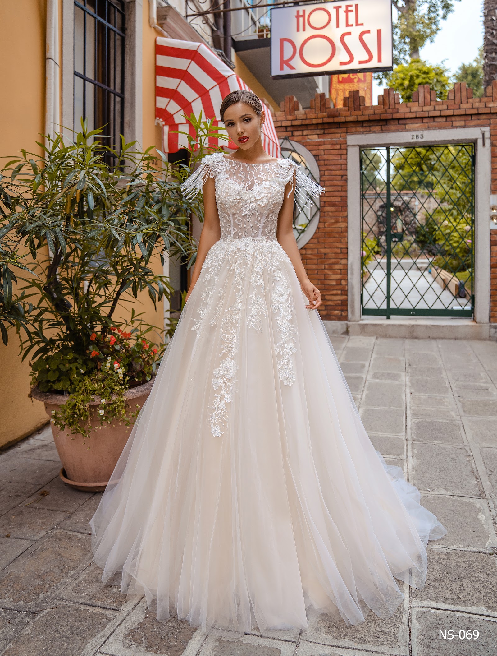 Galla Bride