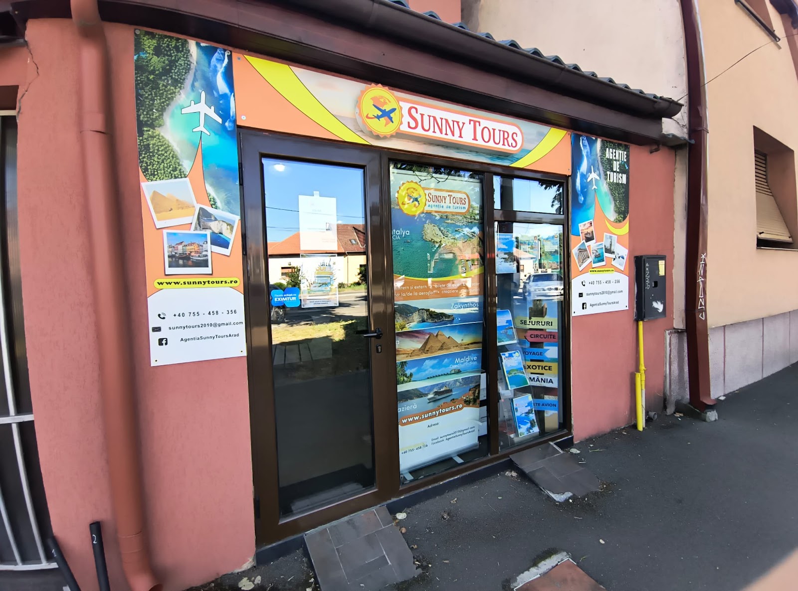 SUNNY TOURS
