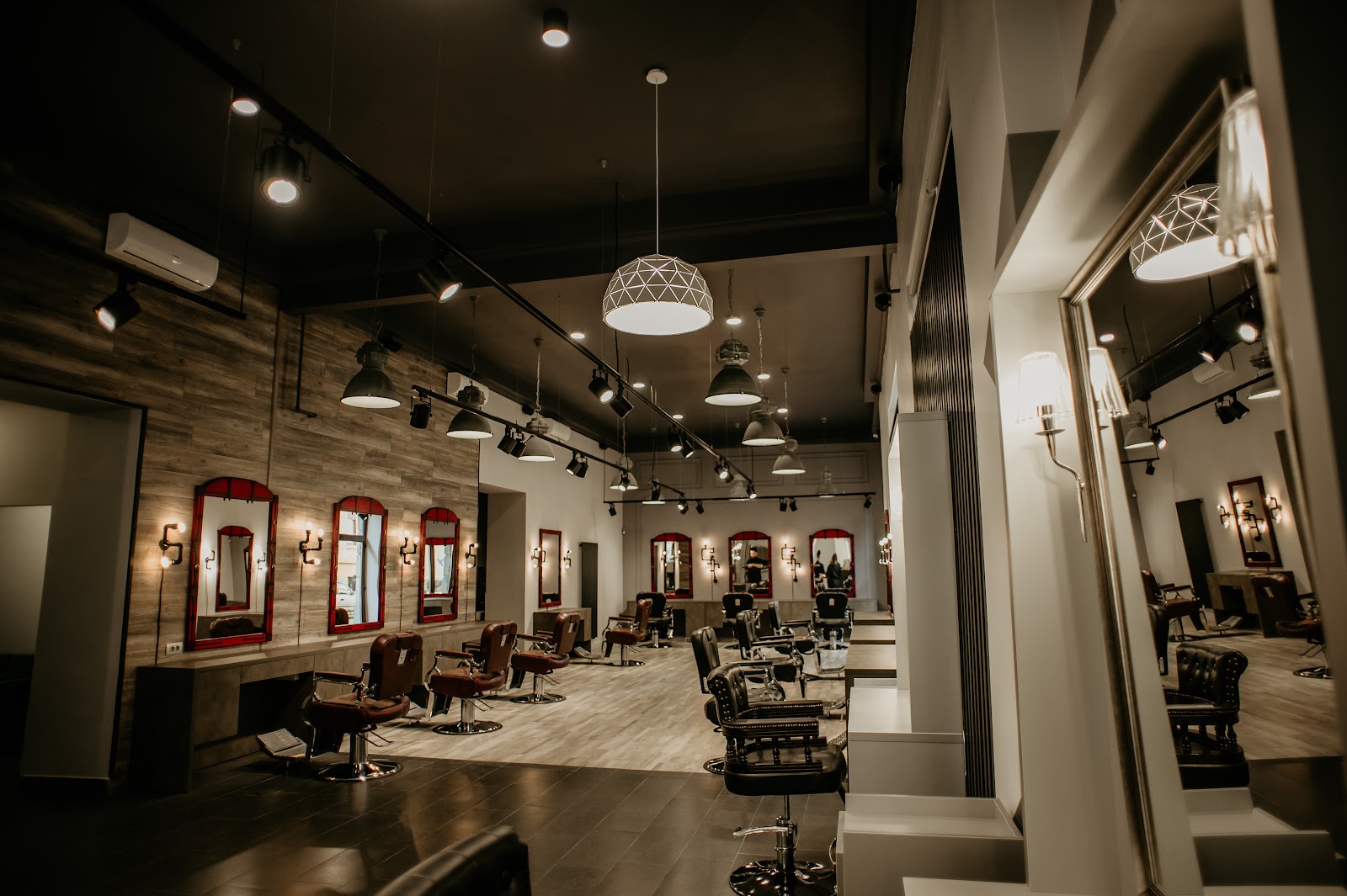 Salon GIU Arad