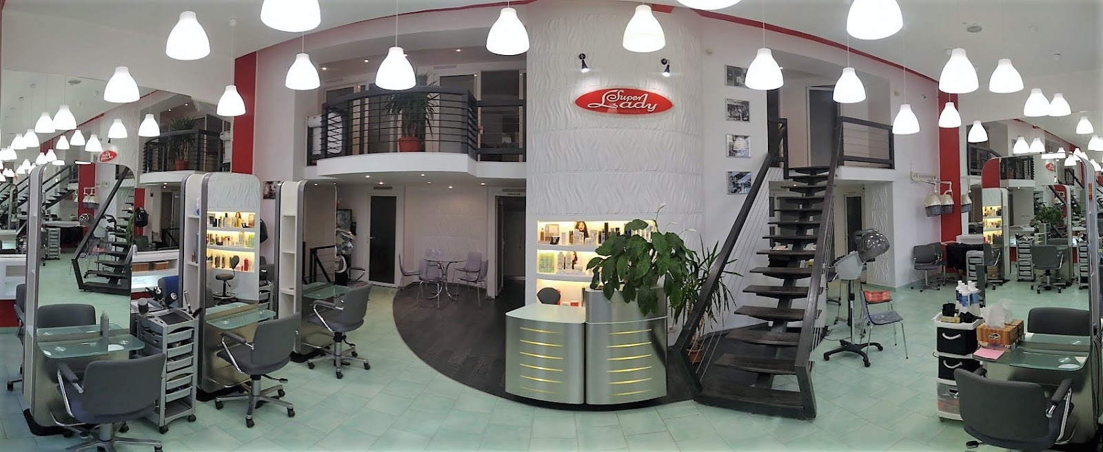 Salon de infrumusetare Super Laidy